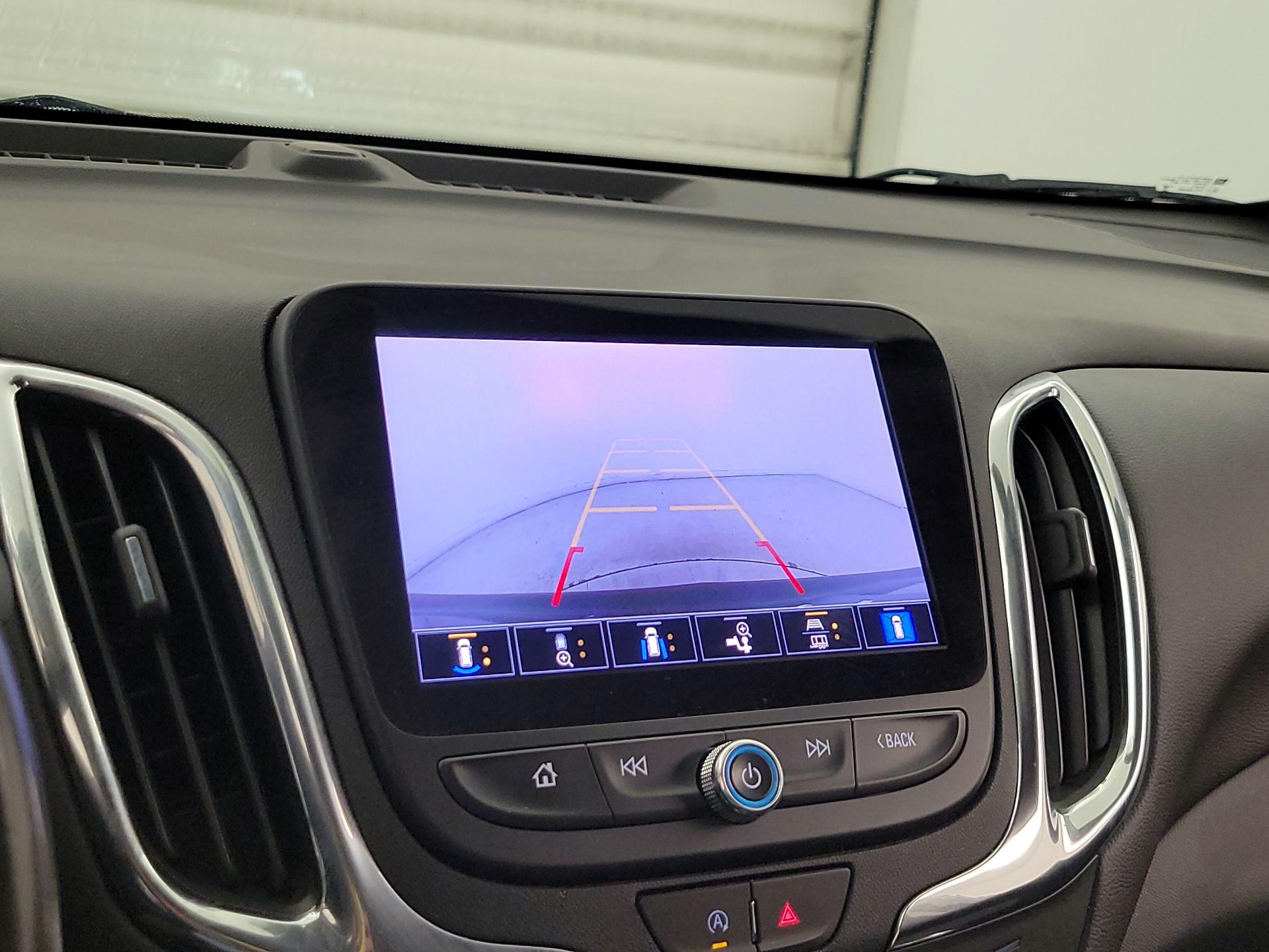 Thumbnail: 2022 Chevrolet Equinox - 15