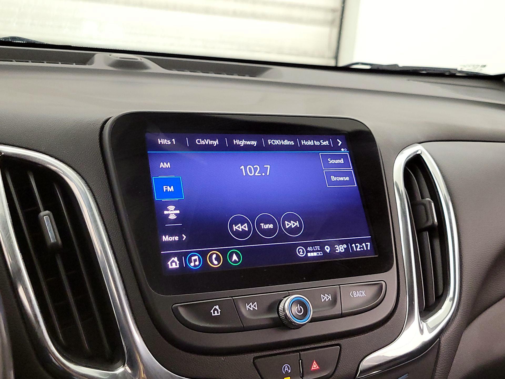 Thumbnail: 2022 Chevrolet Equinox - 16