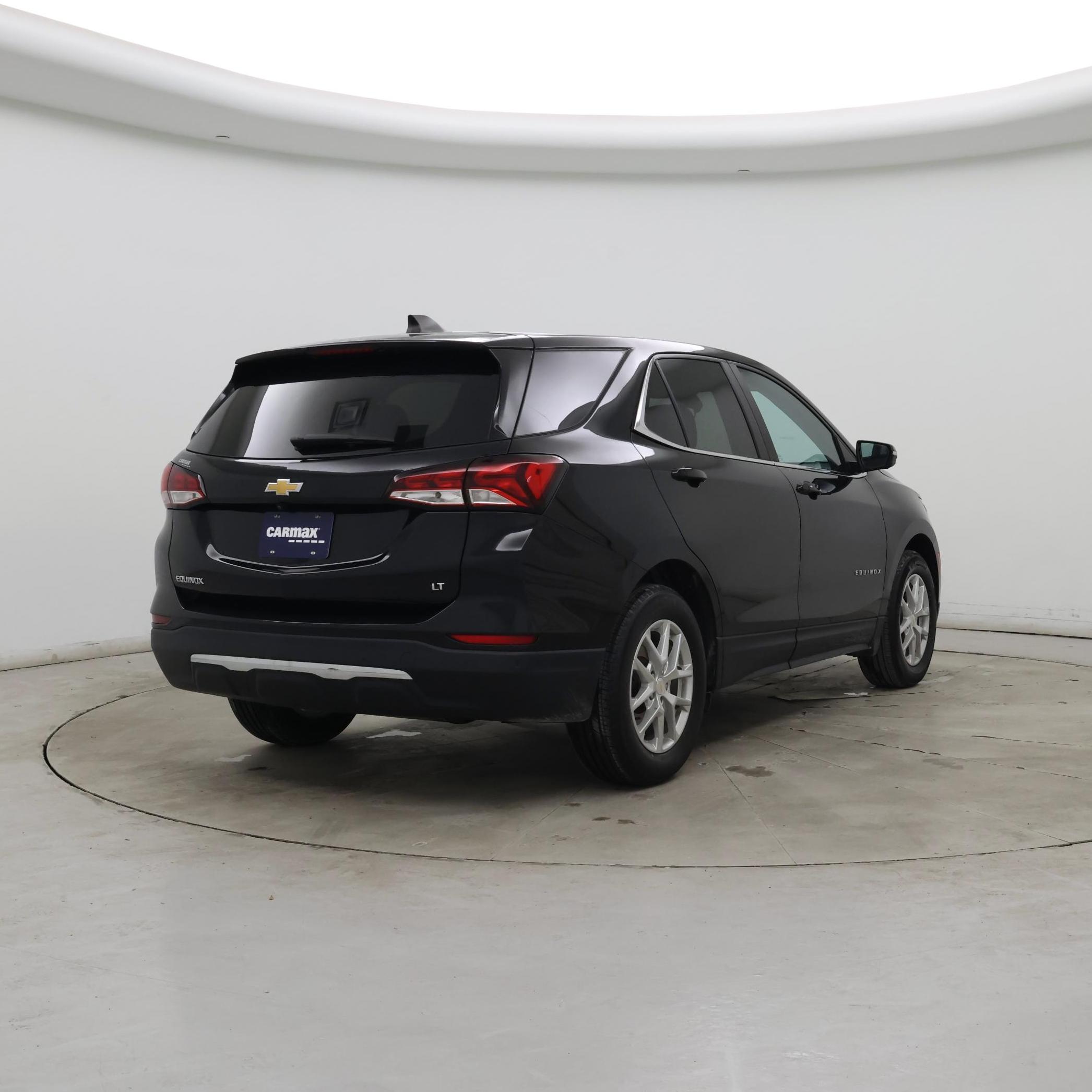 Thumbnail: 2022 Chevrolet Equinox - 8