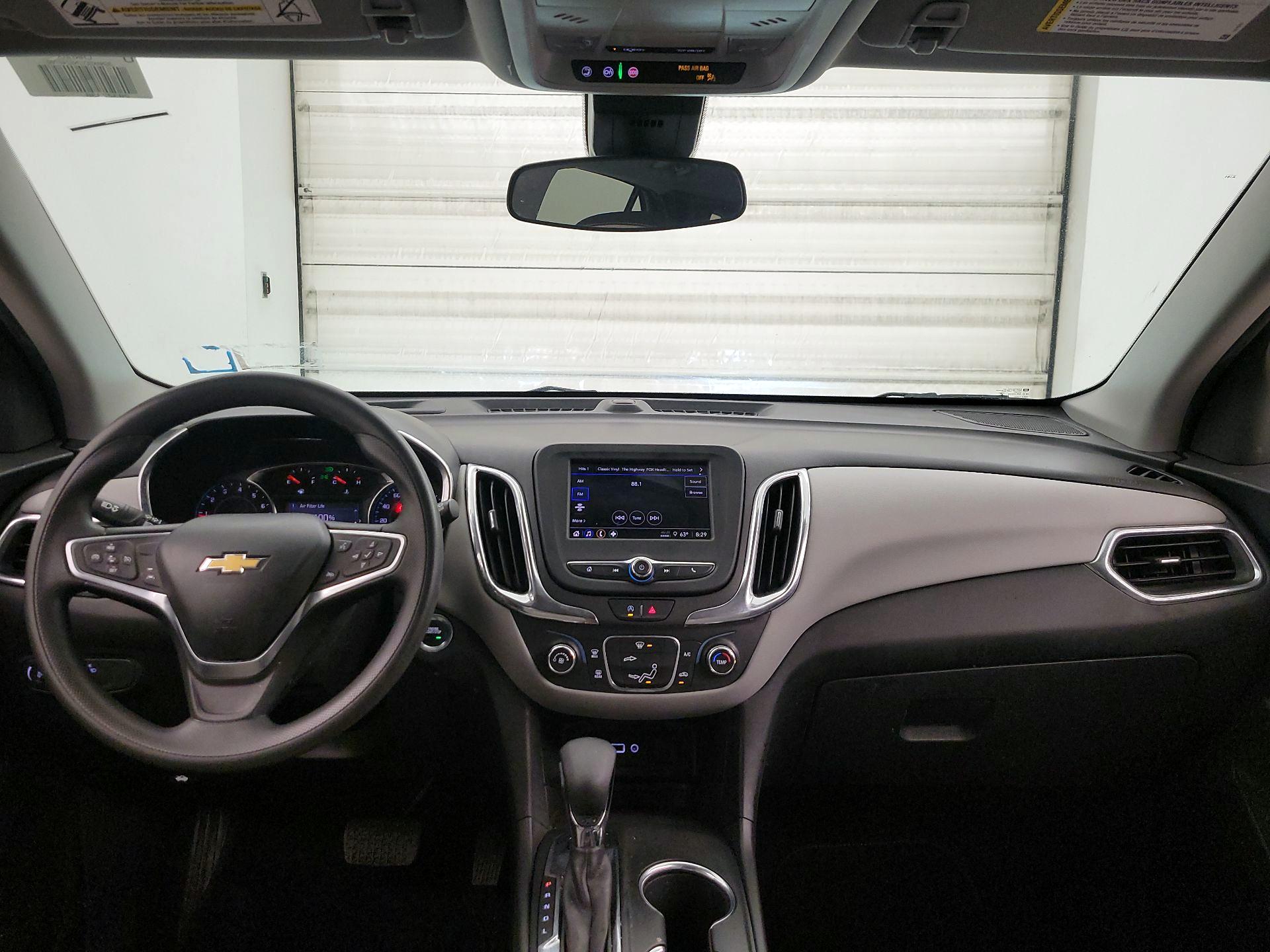 Thumbnail: 2022 Chevrolet Equinox - 9