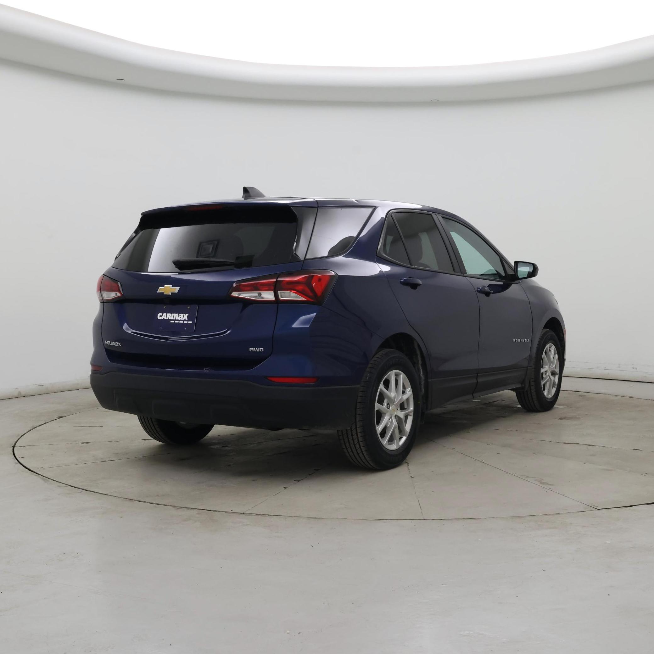 Thumbnail: 2022 Chevrolet Equinox - 8