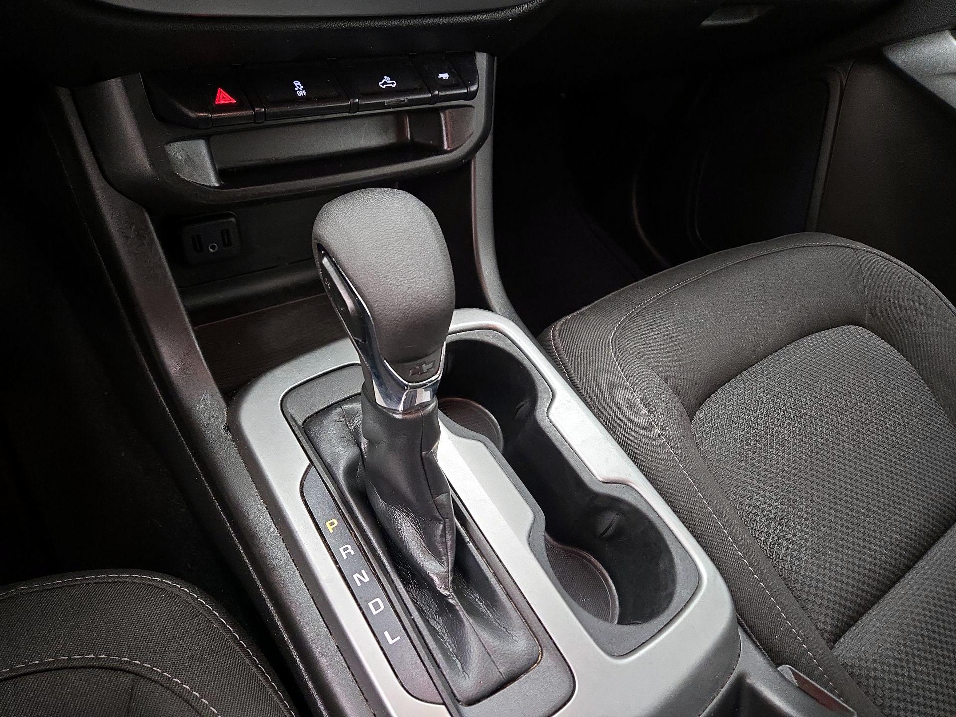 Thumbnail: 2022 Chevrolet Colorado - 17