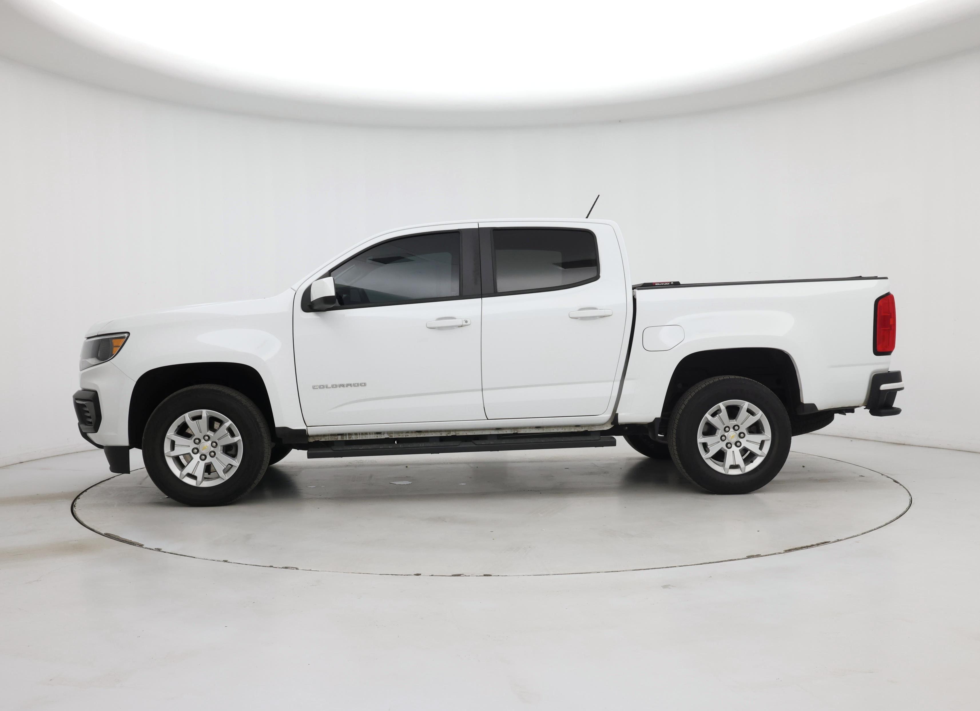 Thumbnail: 2022 Chevrolet Colorado - 3