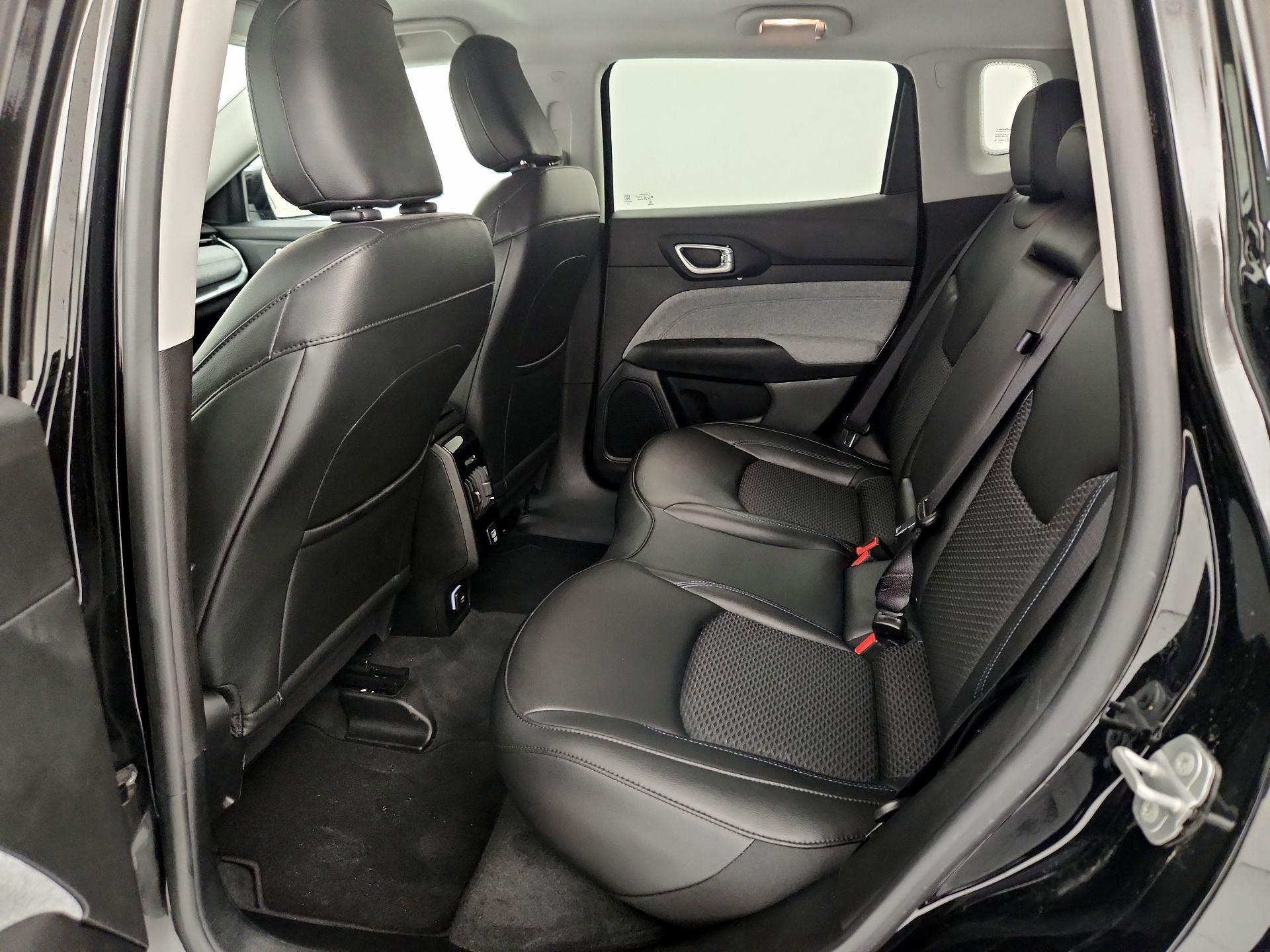 Thumbnail: 2022 Jeep Compass - 19