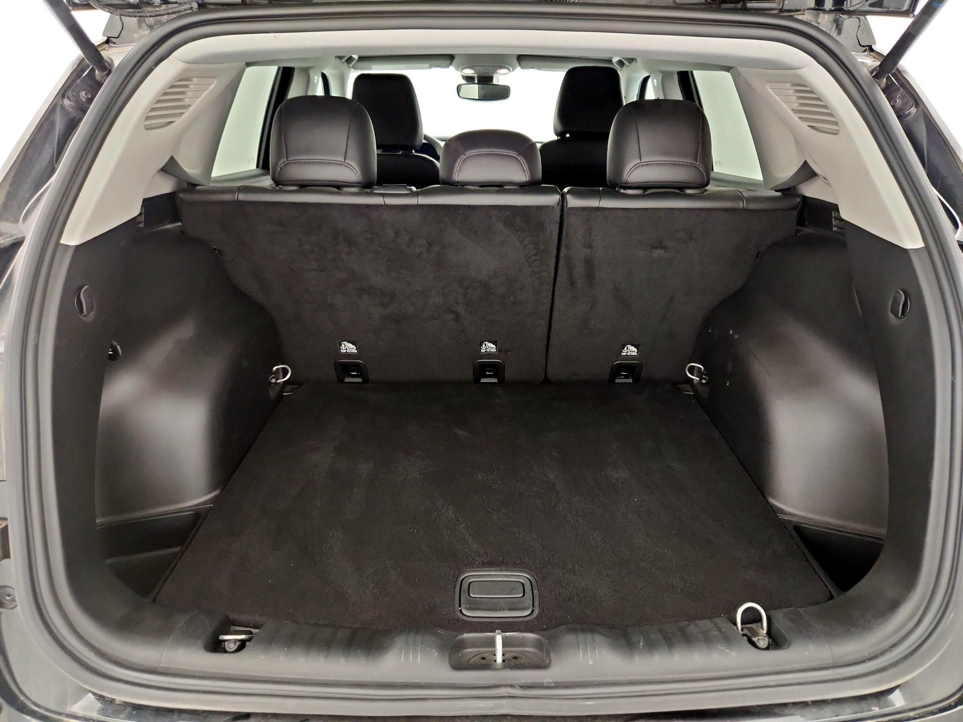 Thumbnail: 2022 Jeep Compass - 20