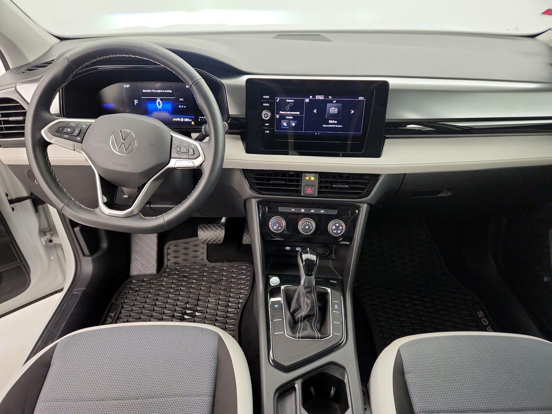 Thumbnail: 2025 Volkswagen Taos - 9