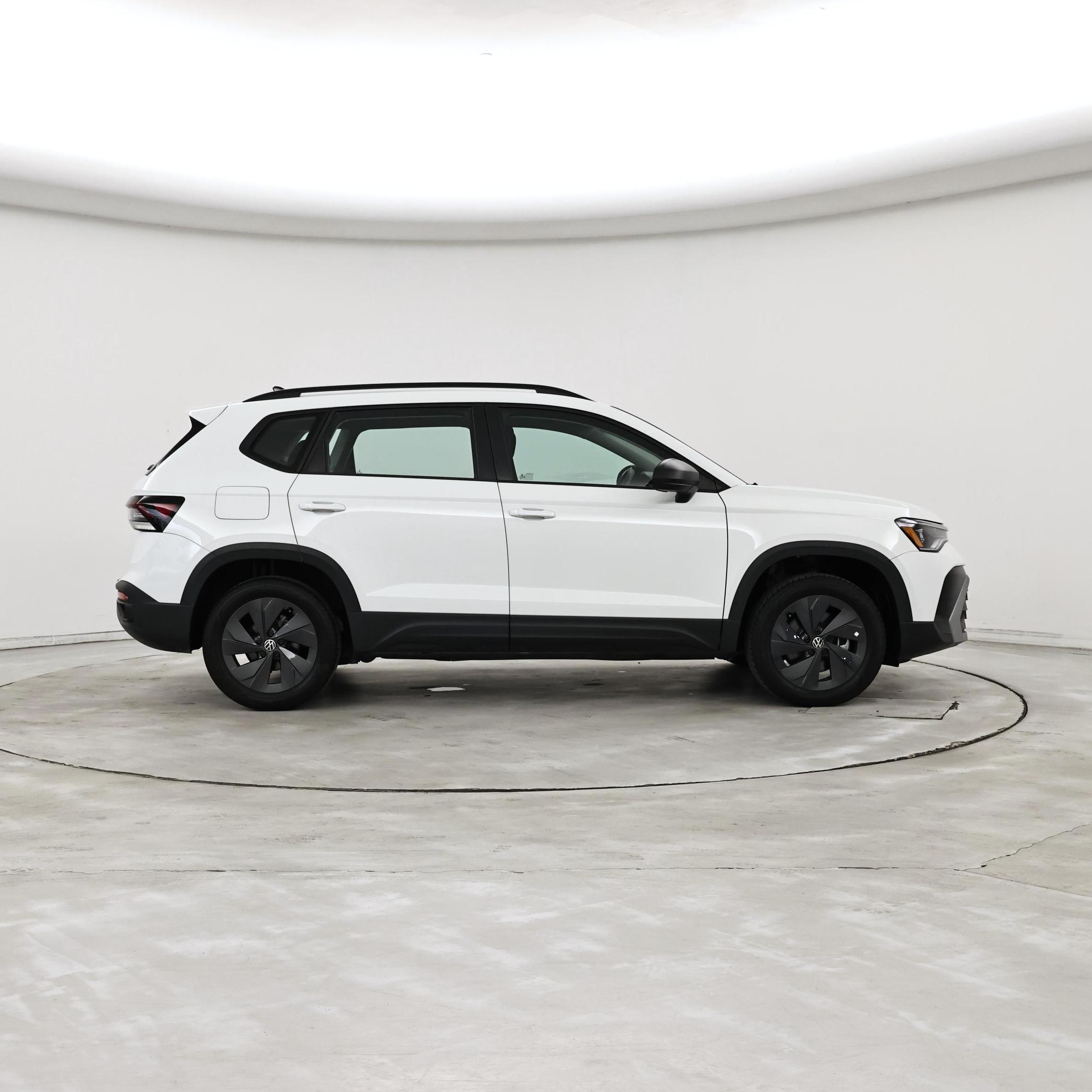 Thumbnail: 2025 Volkswagen Taos - 7