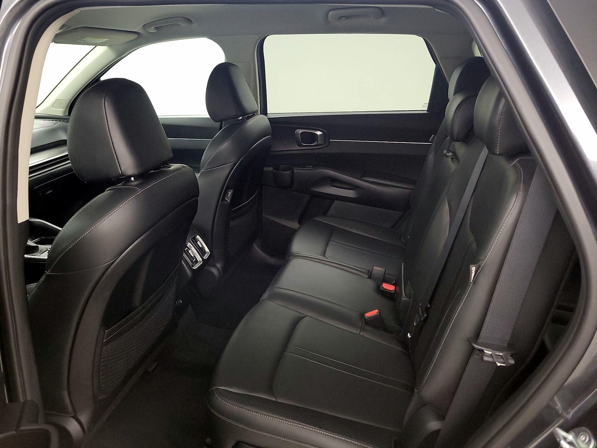 Thumbnail: 2024 Kia Sorento - 20