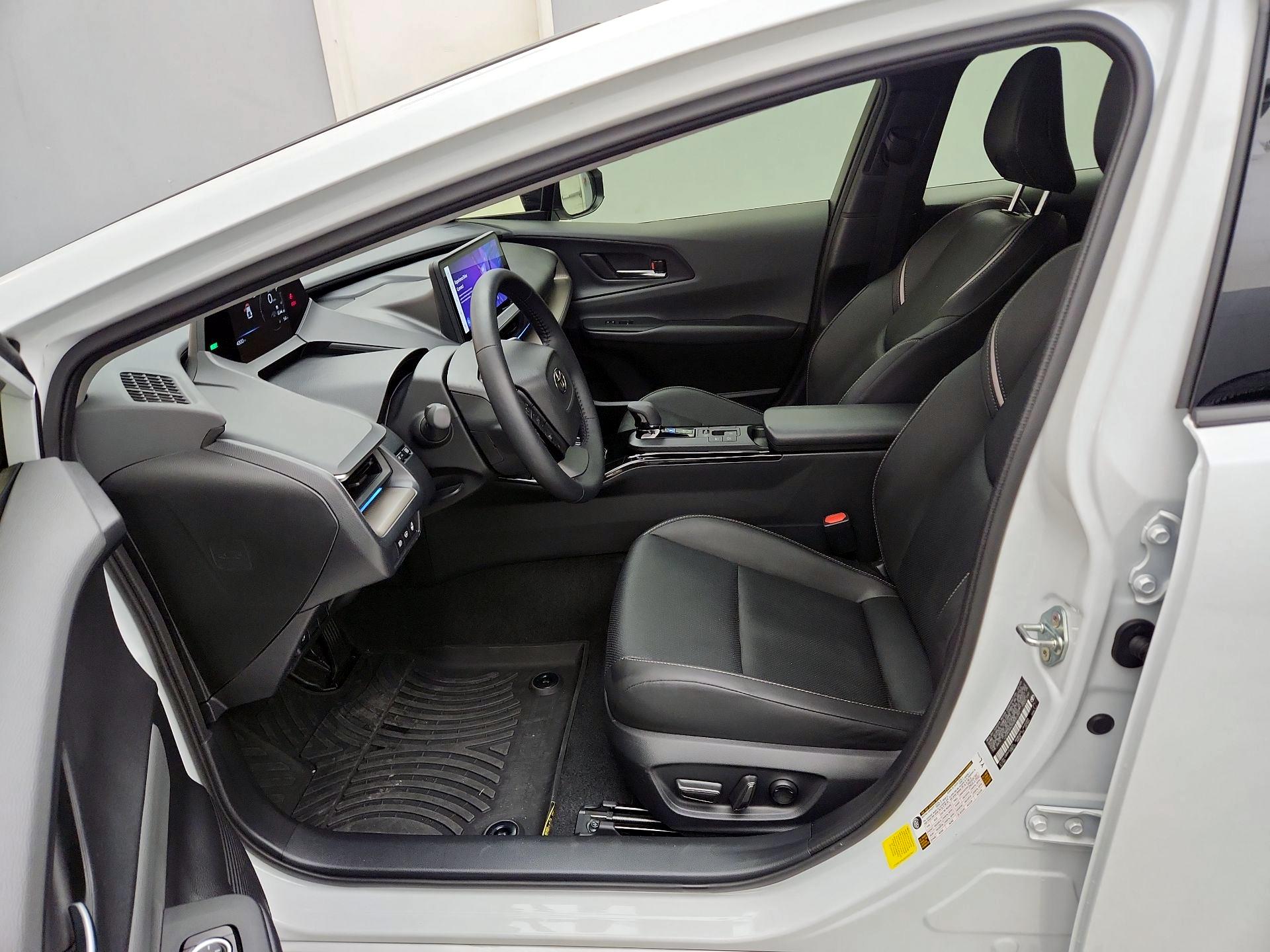 Thumbnail: 2025 Toyota Prius - 11