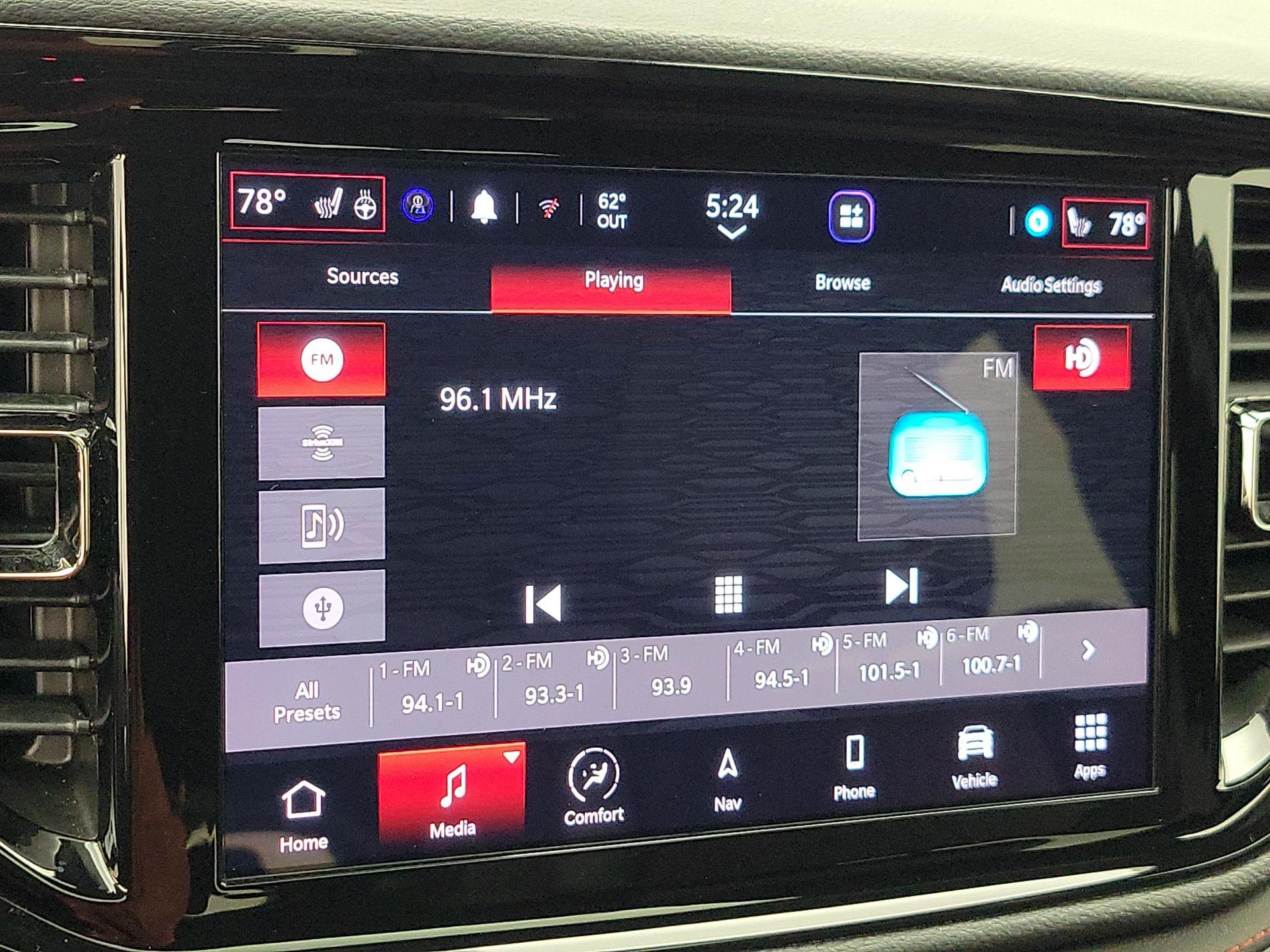 Thumbnail: 2023 Dodge Durango - 16