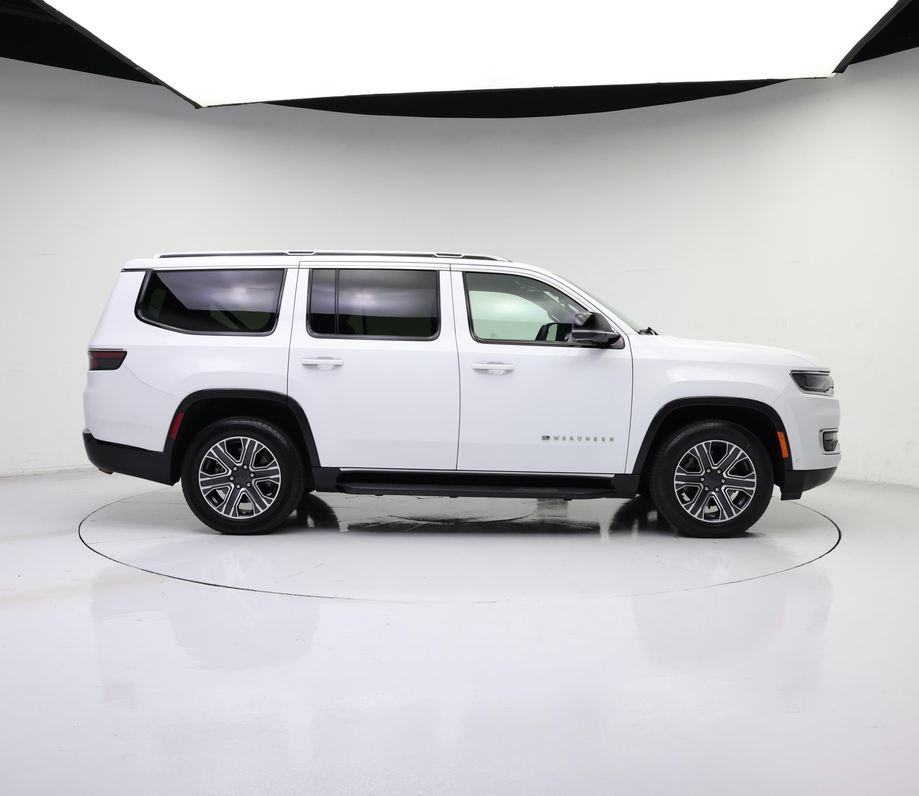 Thumbnail: 2024 Jeep Wagoneer - 7