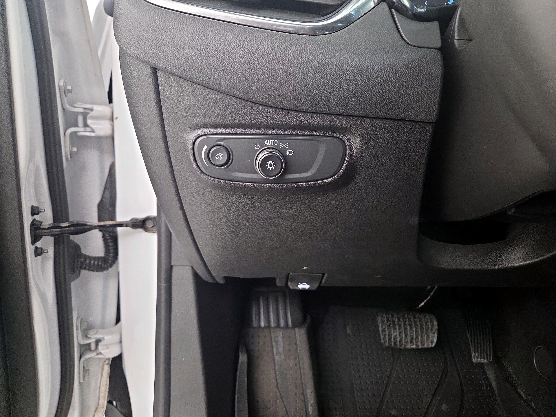 Thumbnail: 2023 Chevrolet Equinox - 13