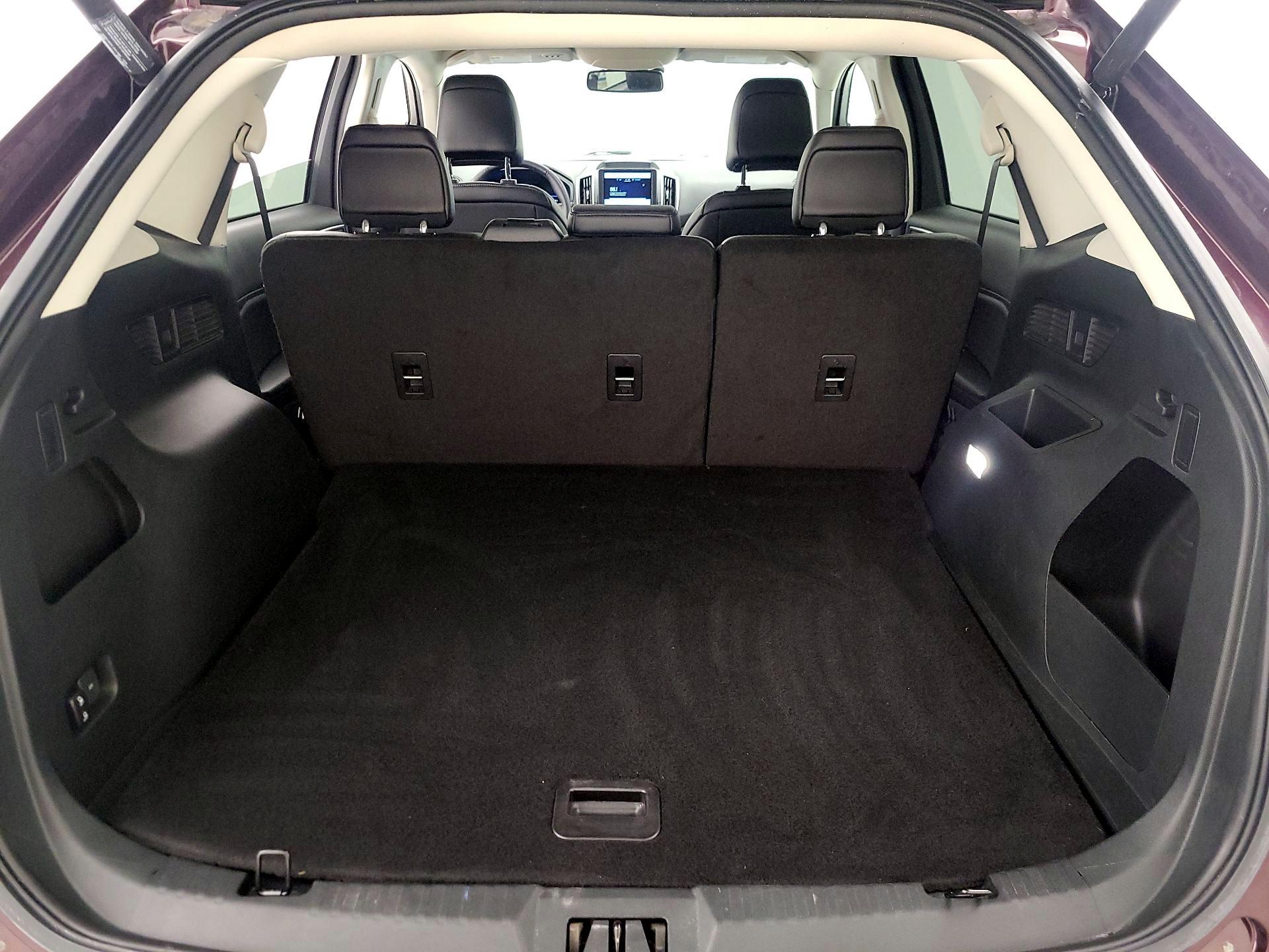 Thumbnail: 2022 Ford Edge - 20