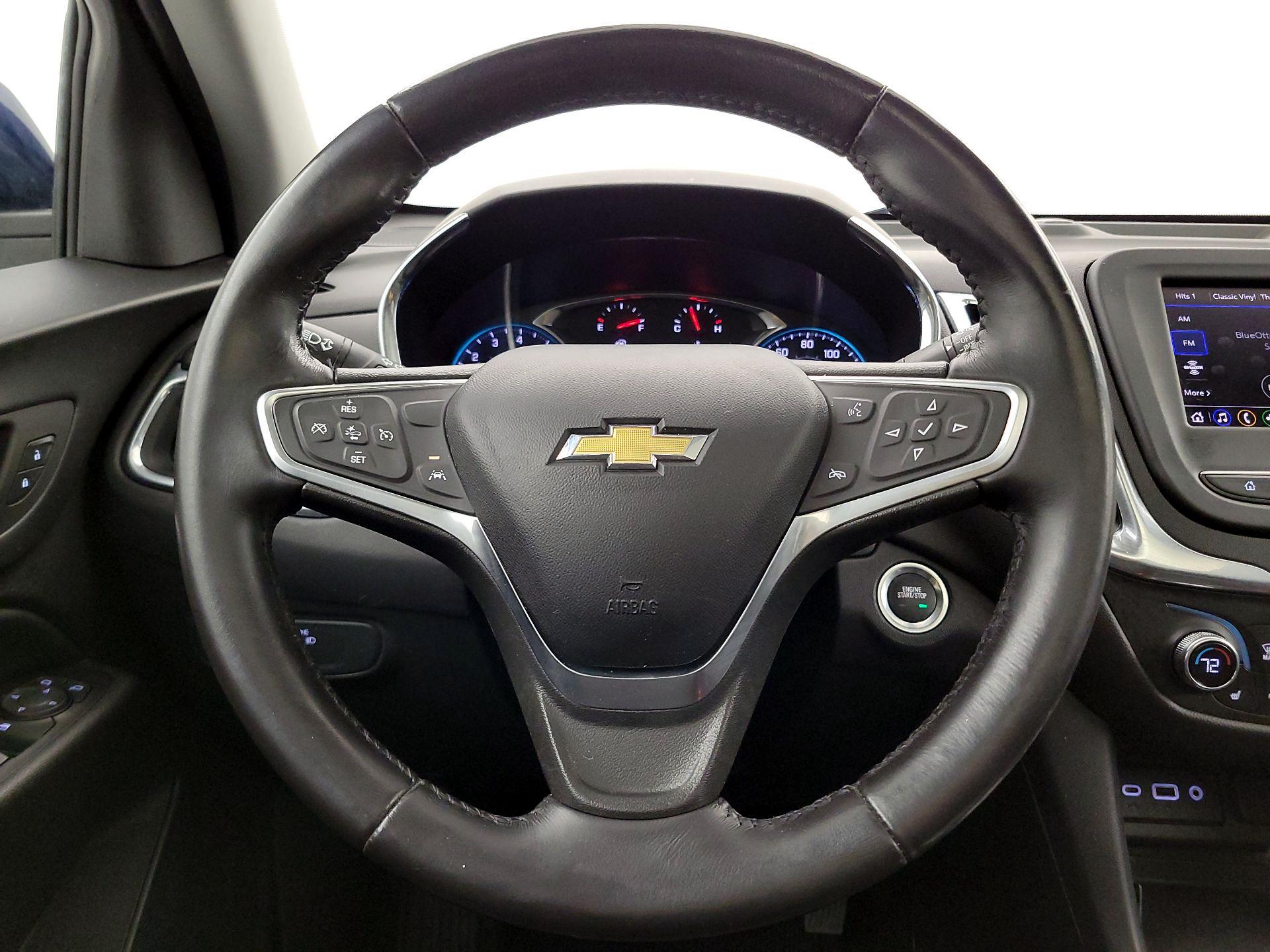 Thumbnail: 2022 Chevrolet Equinox - 10