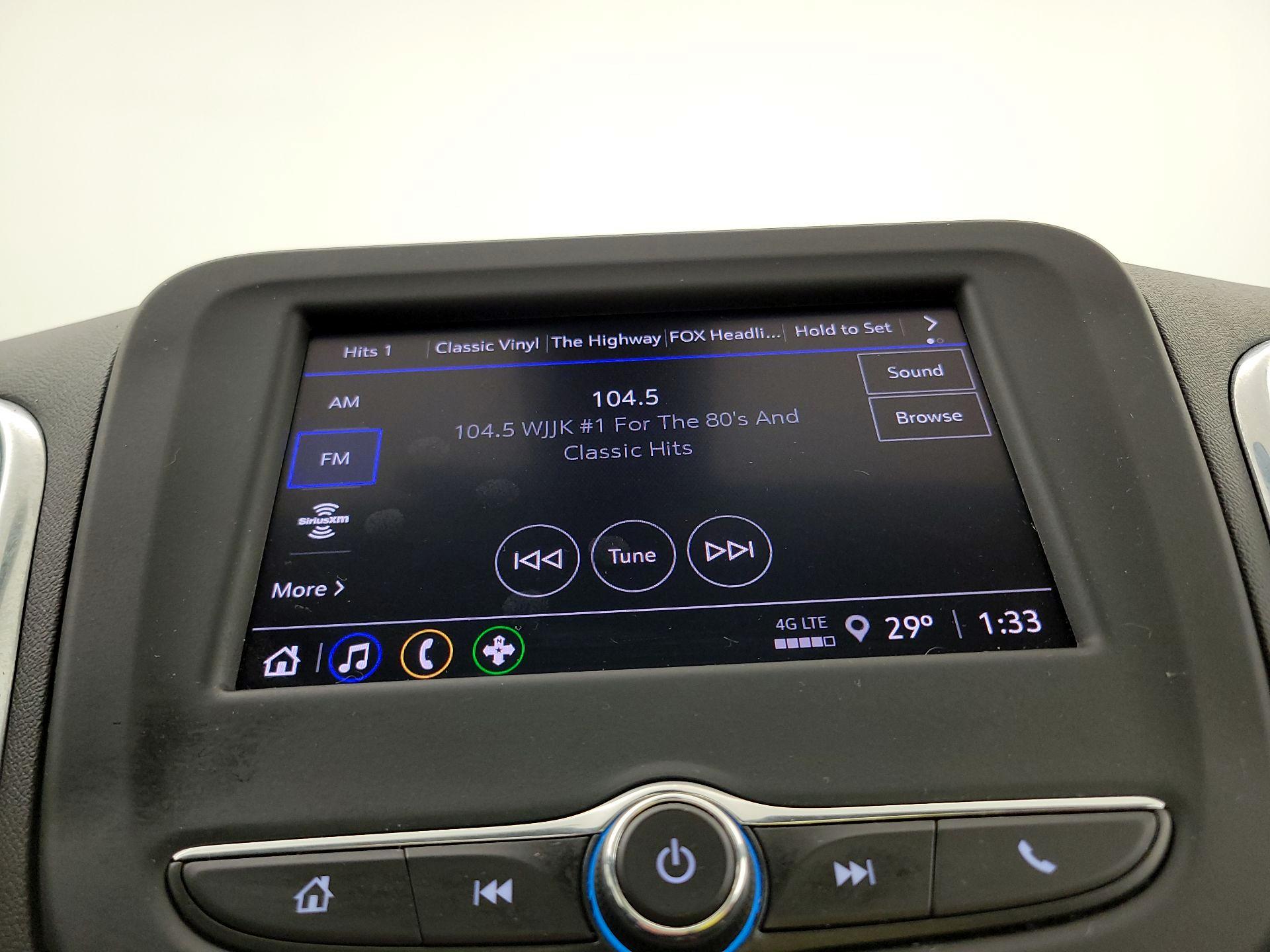 Thumbnail: 2022 Chevrolet Equinox - 15