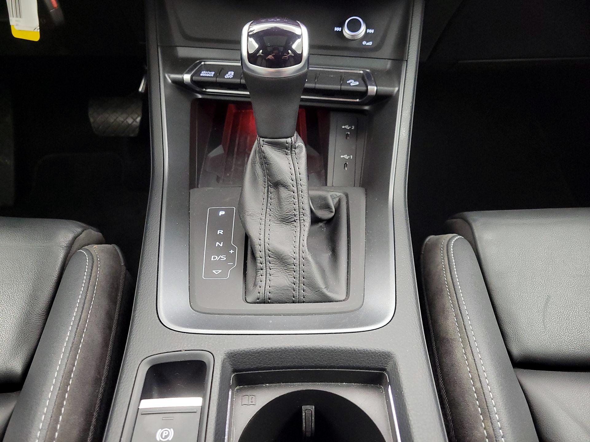 Thumbnail: 2022 Audi Q3 - 17