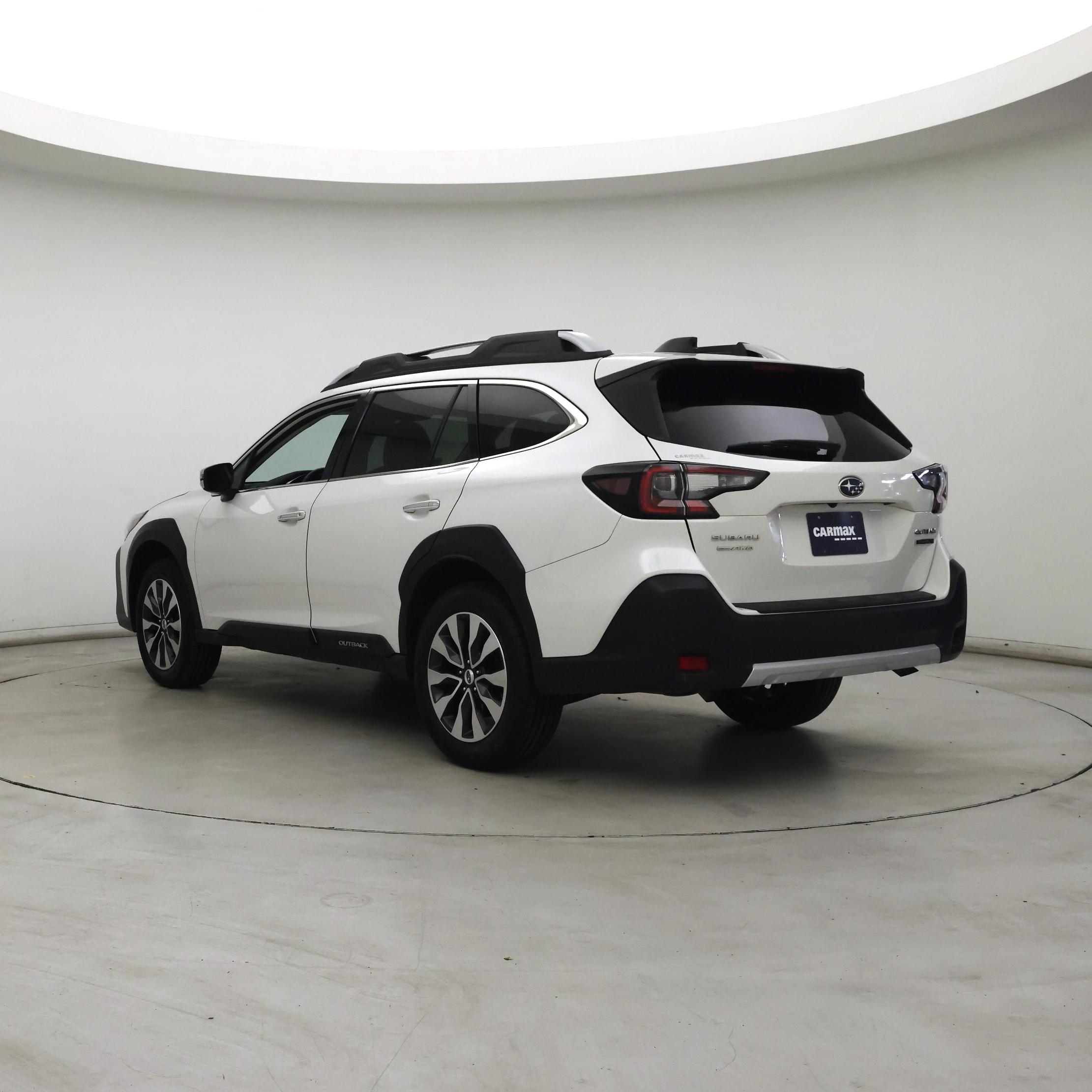 Thumbnail: 2023 Subaru Outback - 2