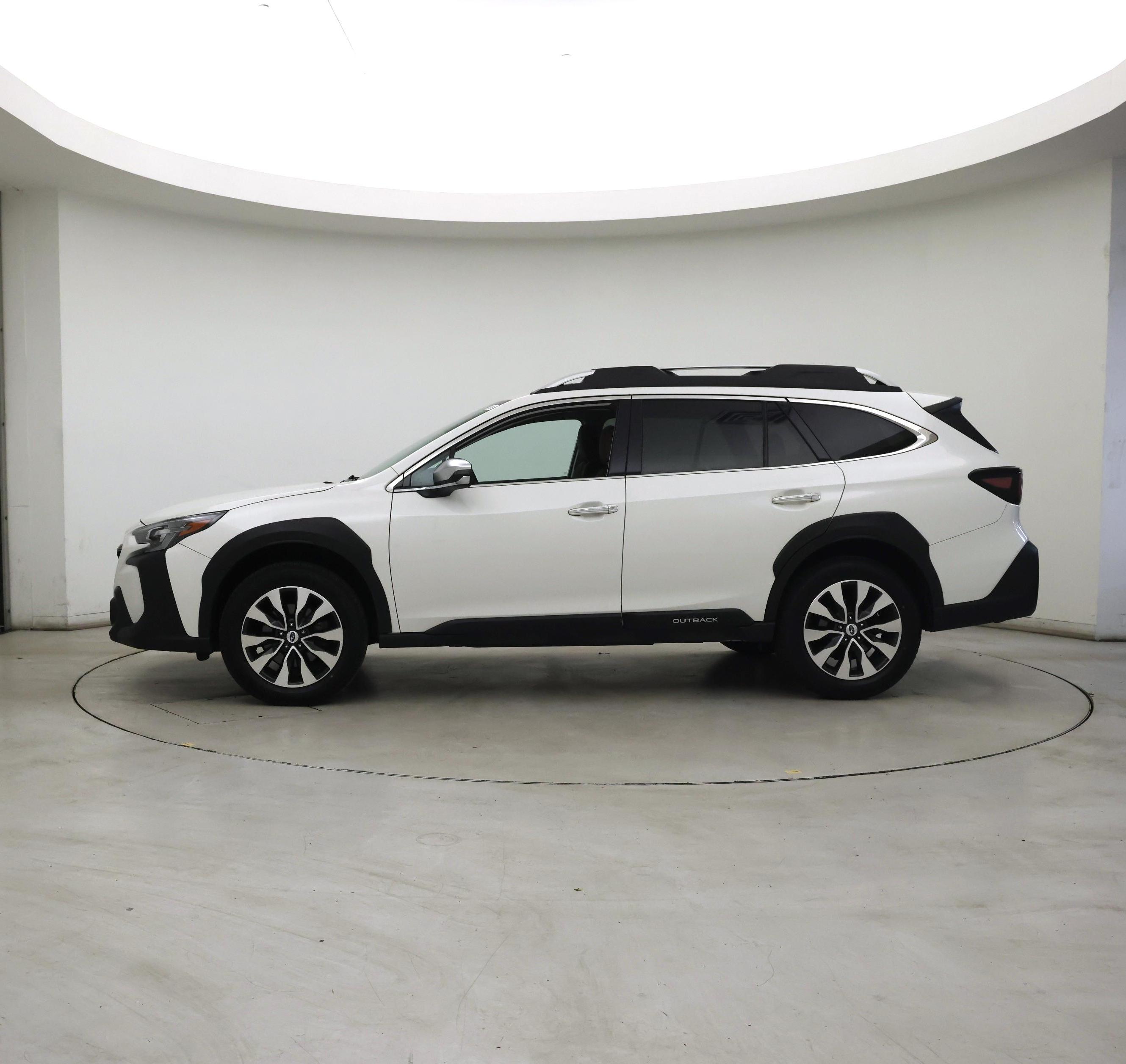 Thumbnail: 2023 Subaru Outback - 3
