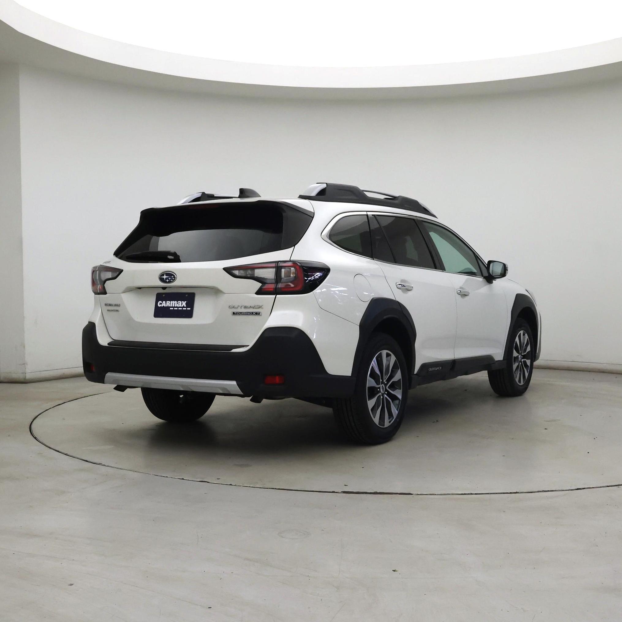 Thumbnail: 2023 Subaru Outback - 8