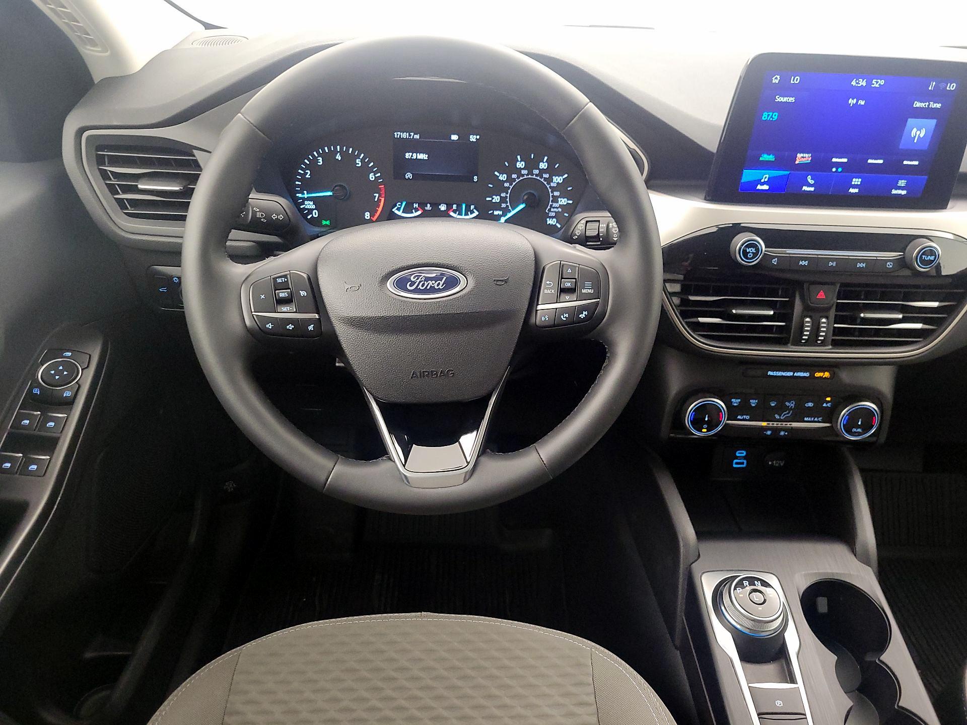 Thumbnail: 2022 Ford Escape - 10