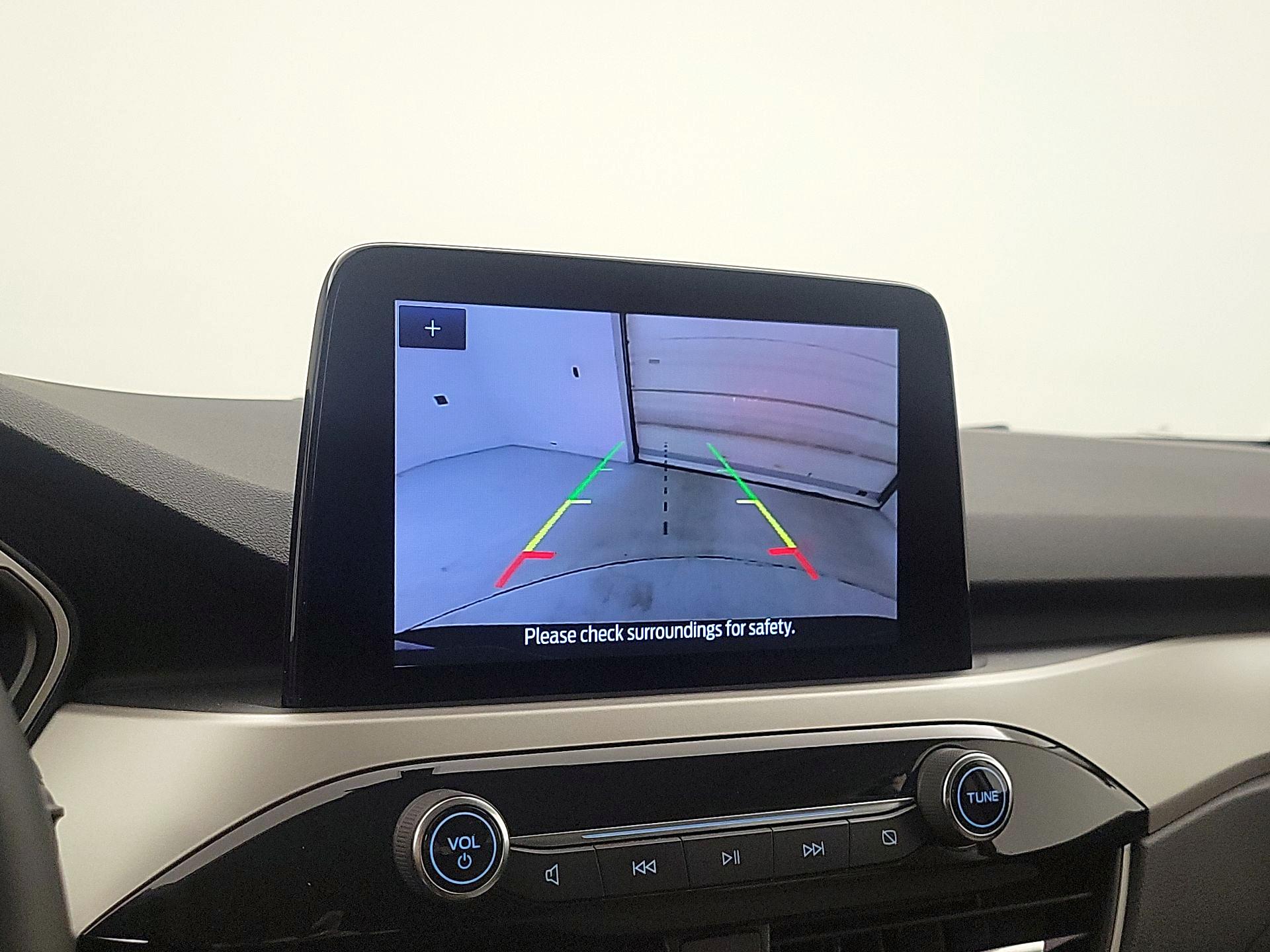 Thumbnail: 2022 Ford Escape - 14