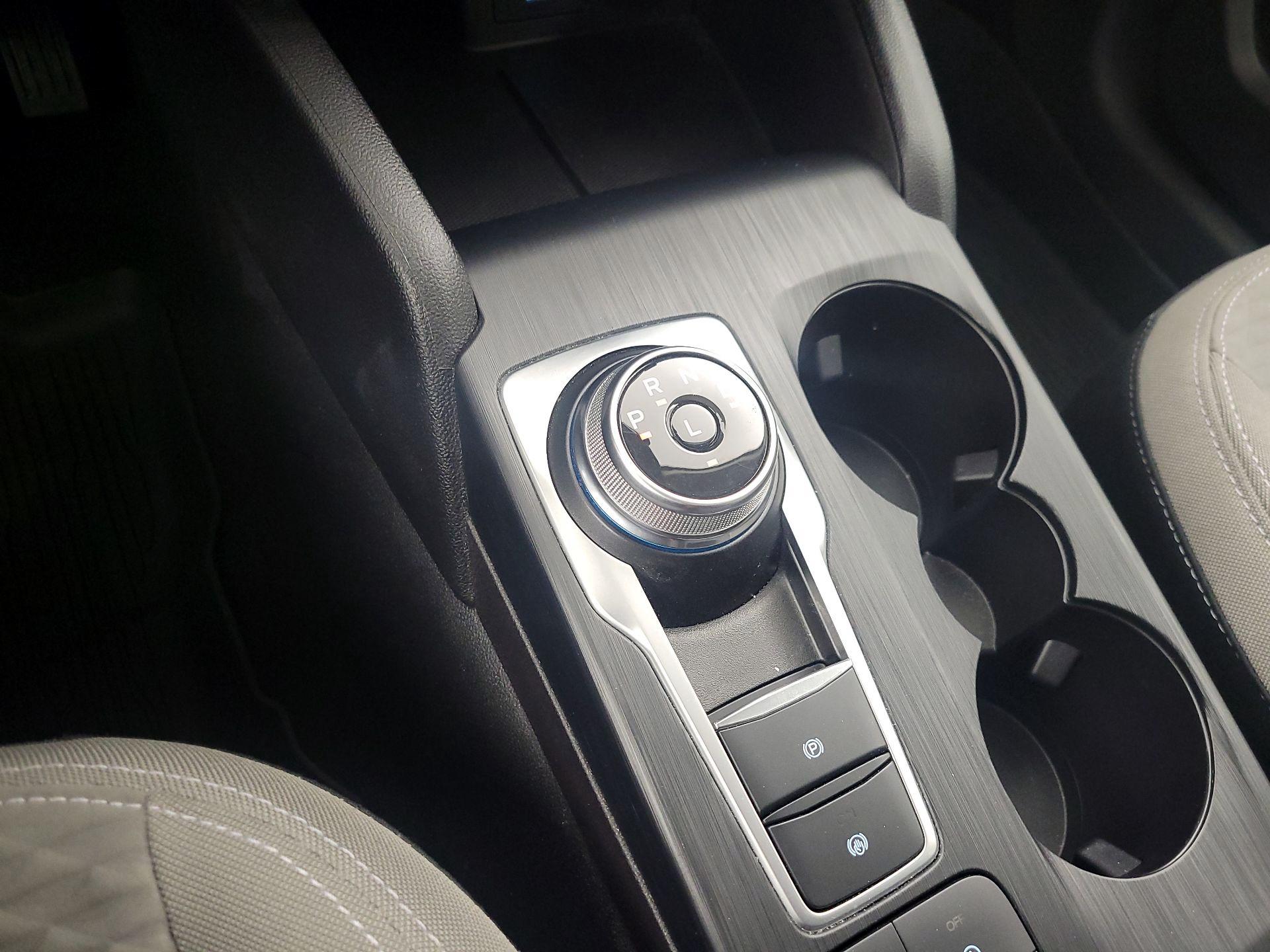 Thumbnail: 2022 Ford Escape - 17