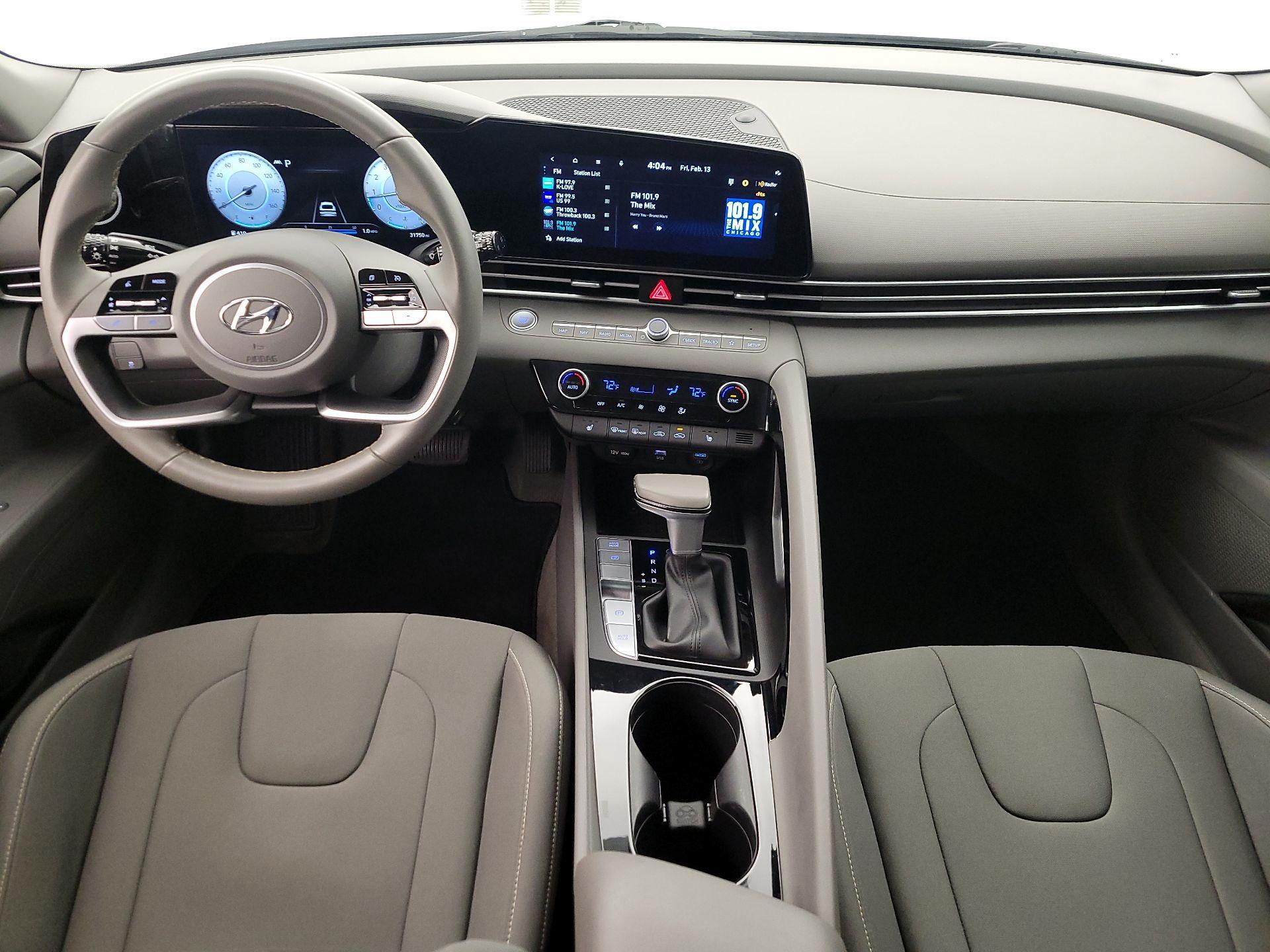 Thumbnail: 2023 Hyundai Elantra - 9