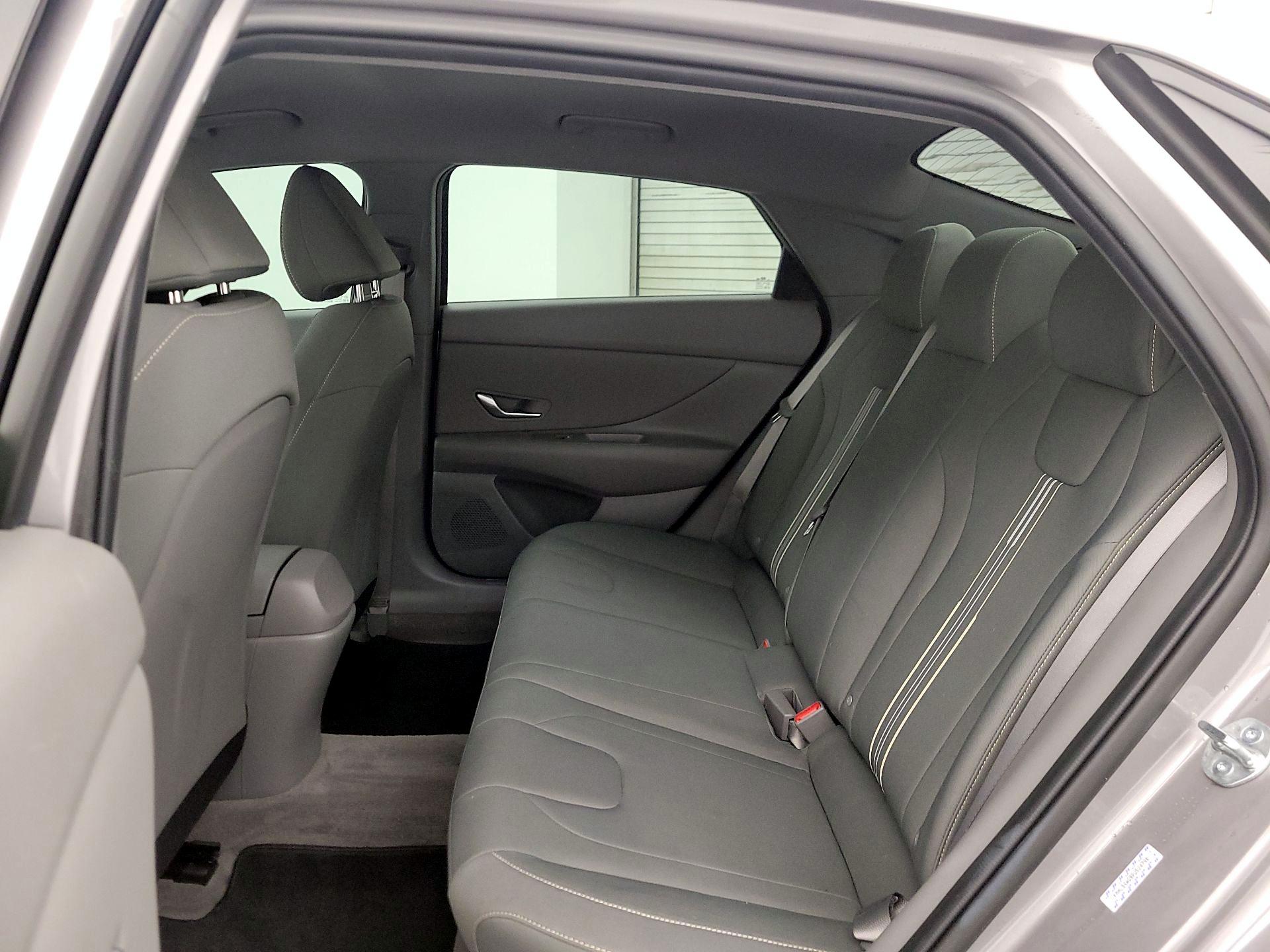 Thumbnail: 2023 Hyundai Elantra - 19