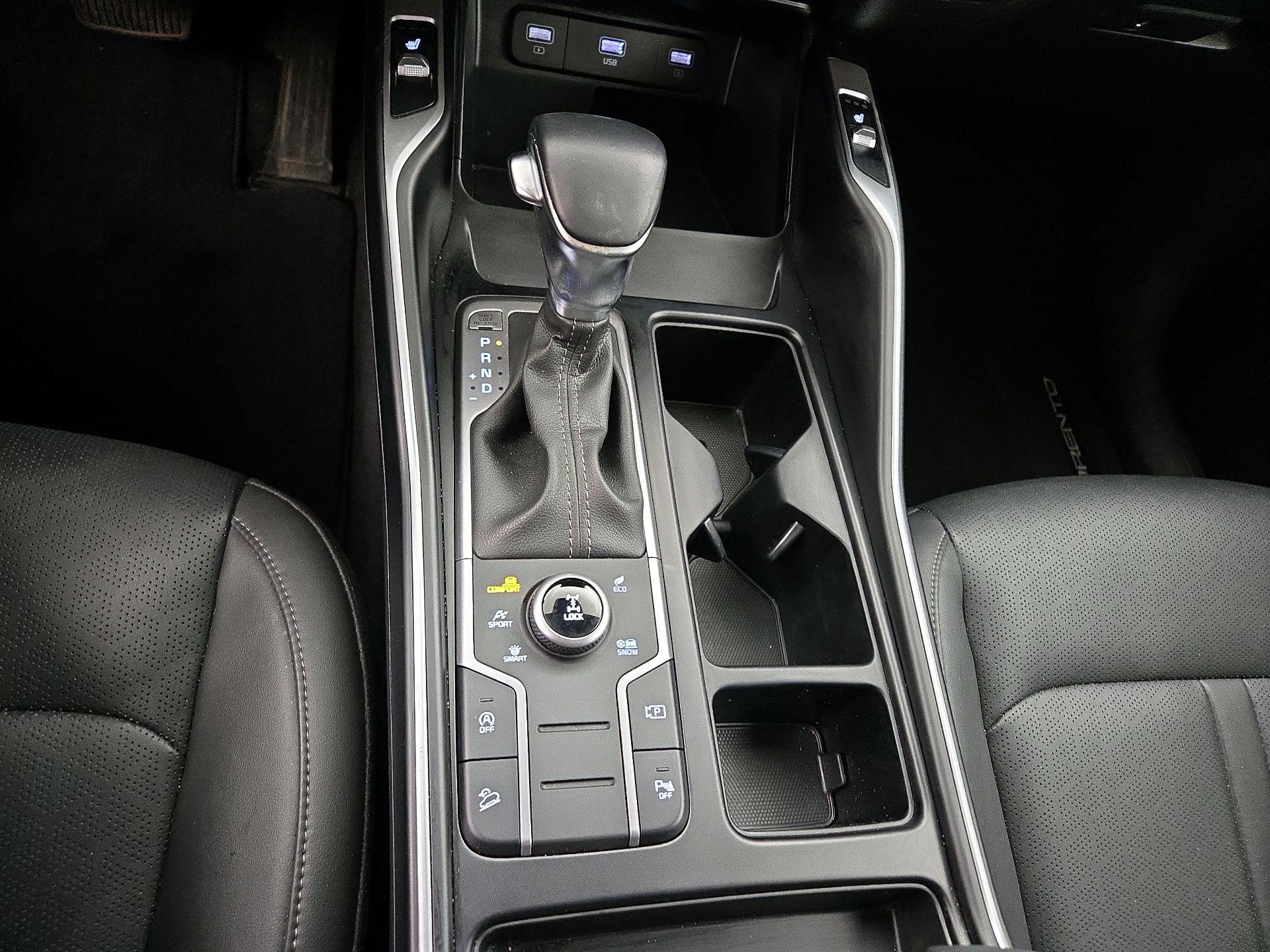 Thumbnail: 2022 Kia Sorento - 18