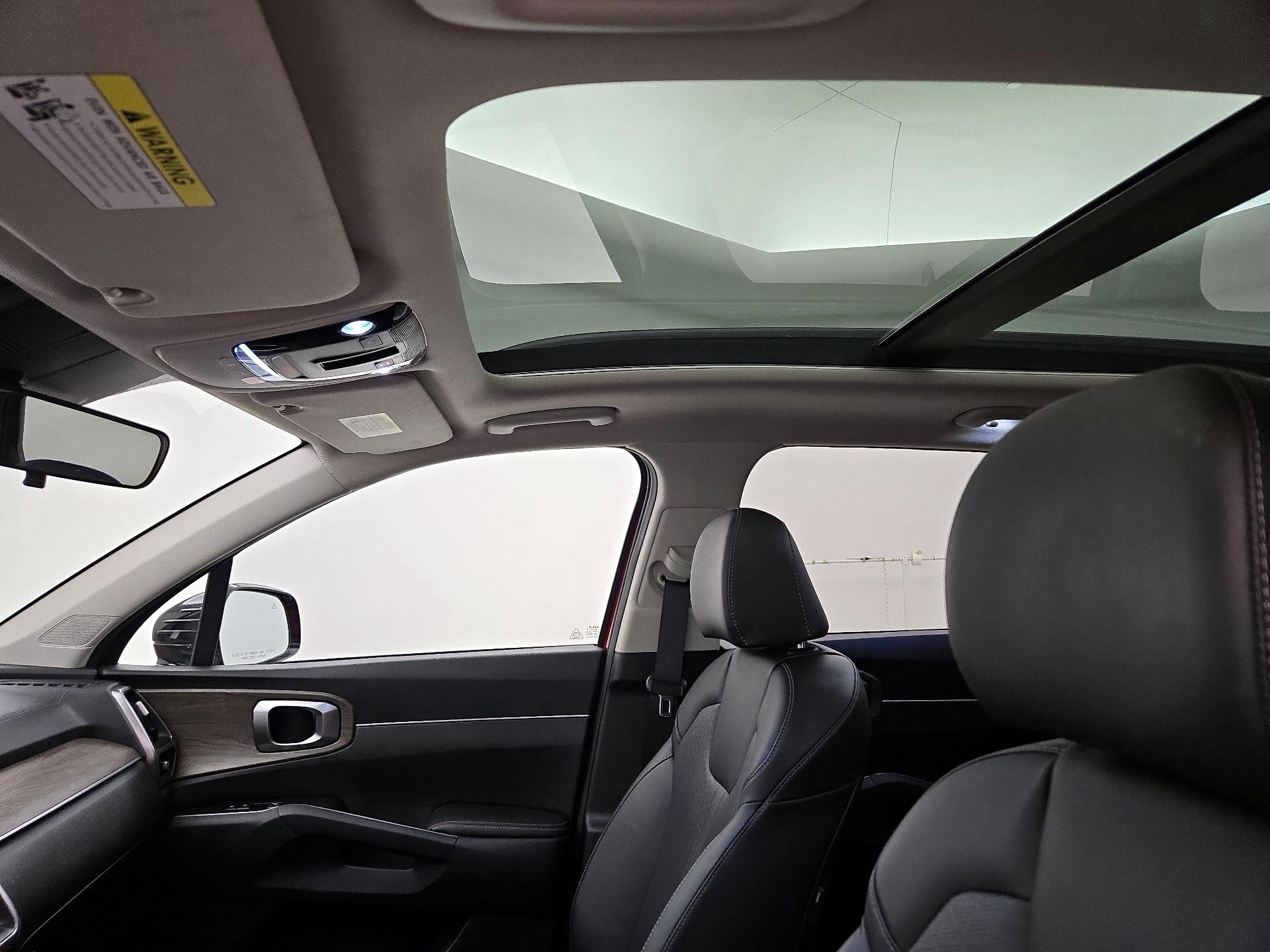 Thumbnail: 2022 Kia Sorento - 20