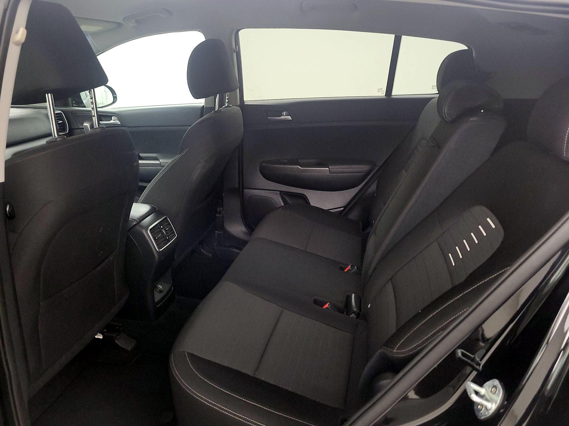 Thumbnail: 2020 Kia Sportage - 19