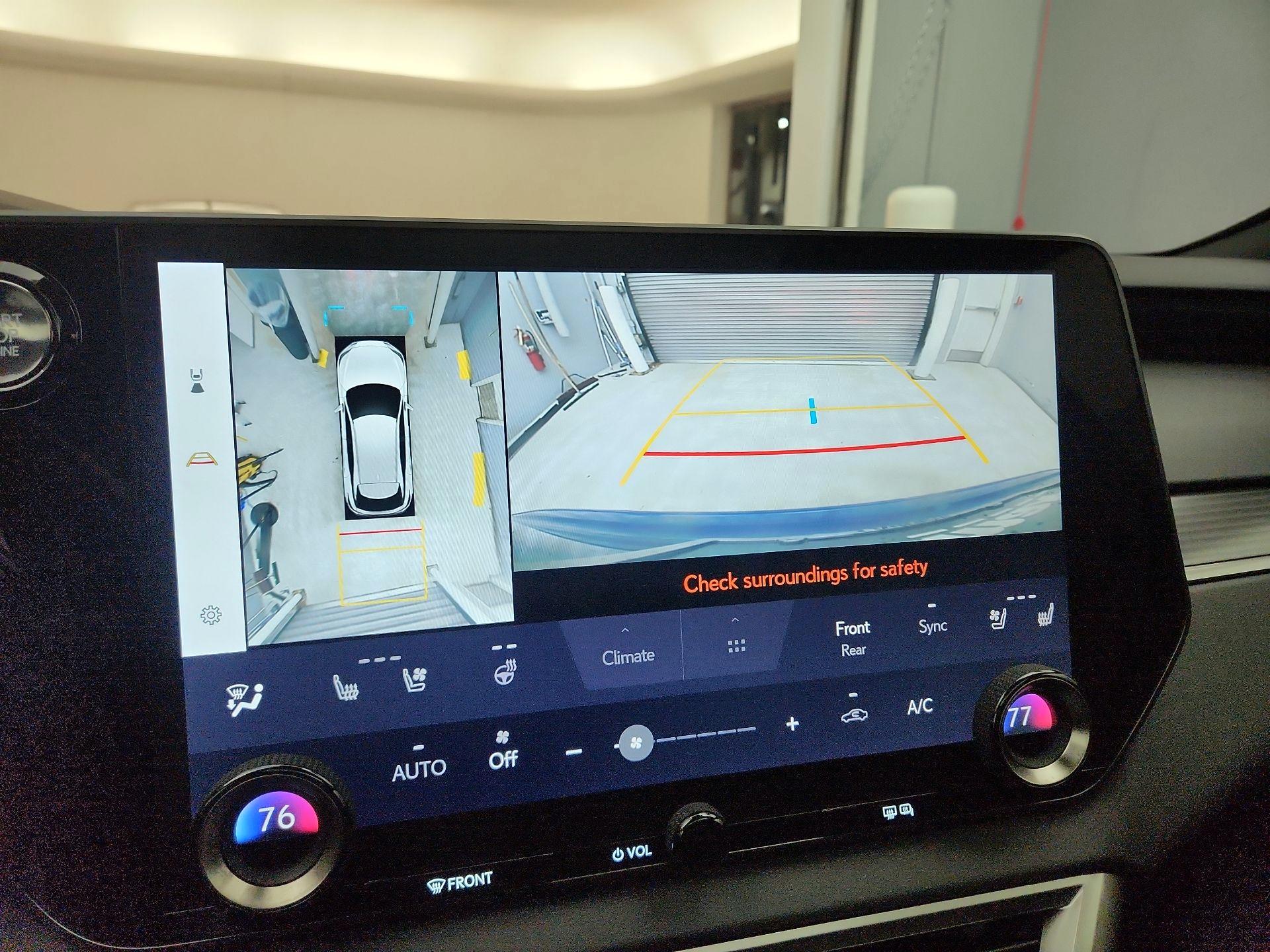 Thumbnail: 2023 Lexus RX - 15