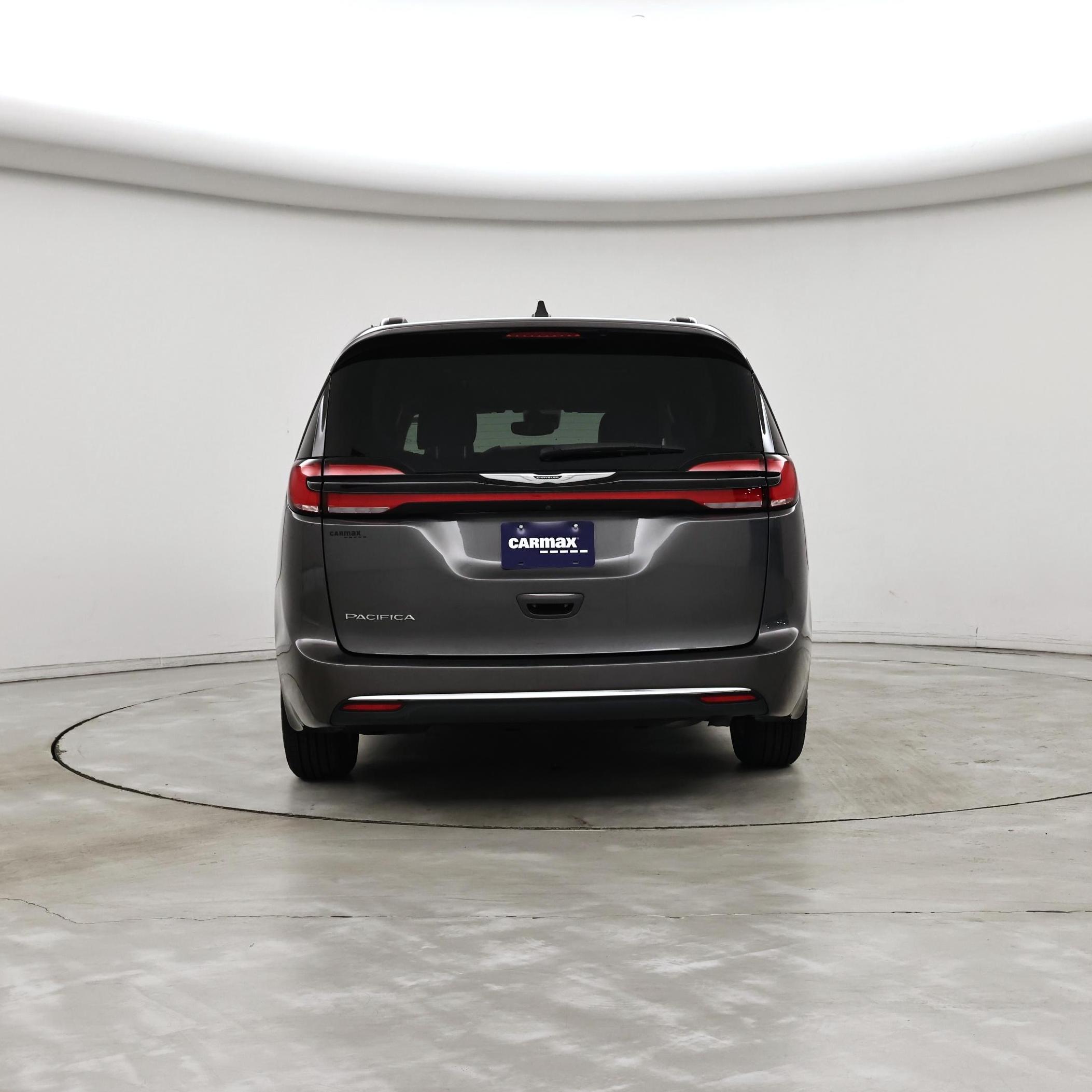 Thumbnail: 2022 Chrysler Pacifica - 6