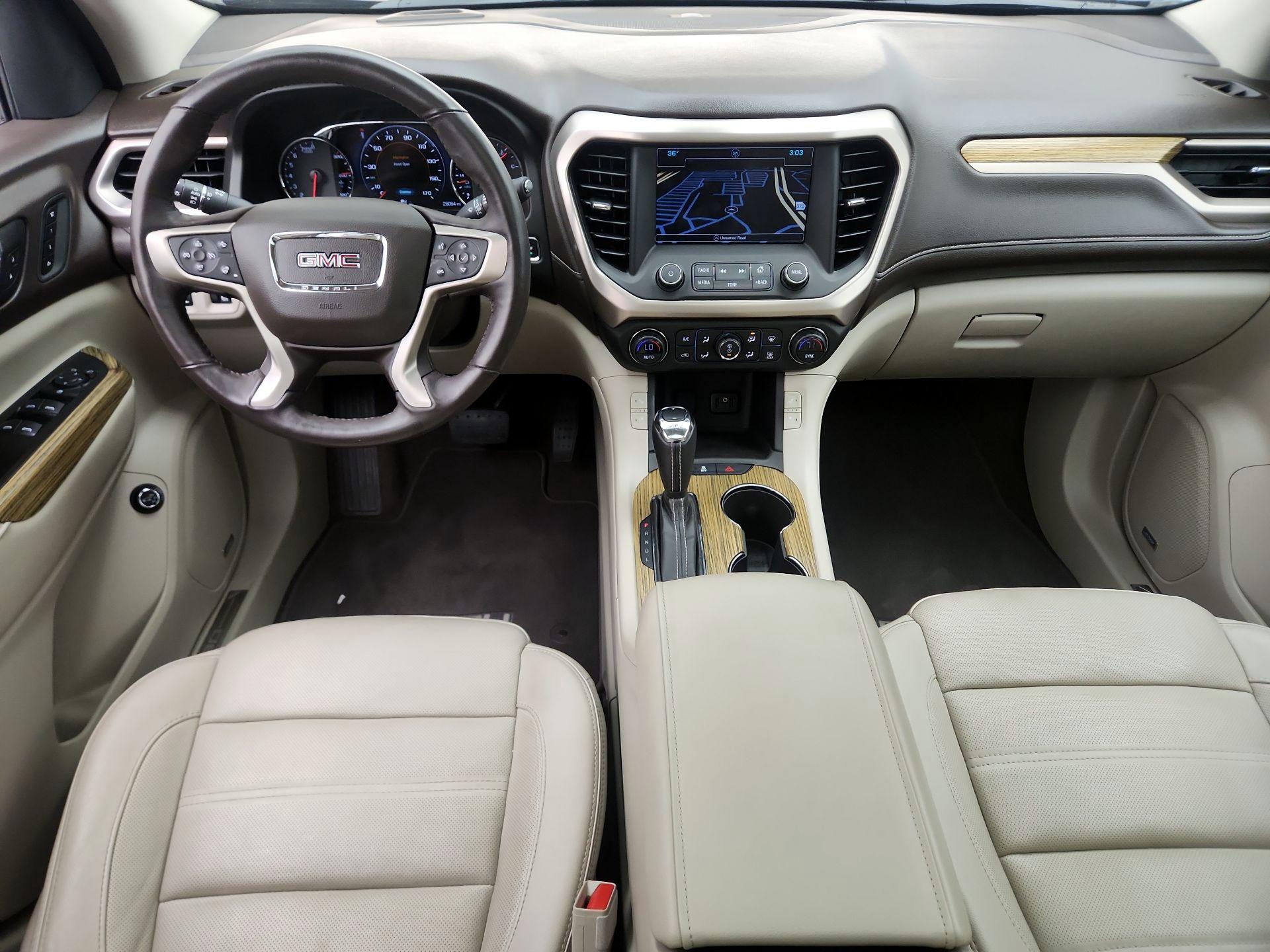 Thumbnail: 2017 GMC Acadia - 9