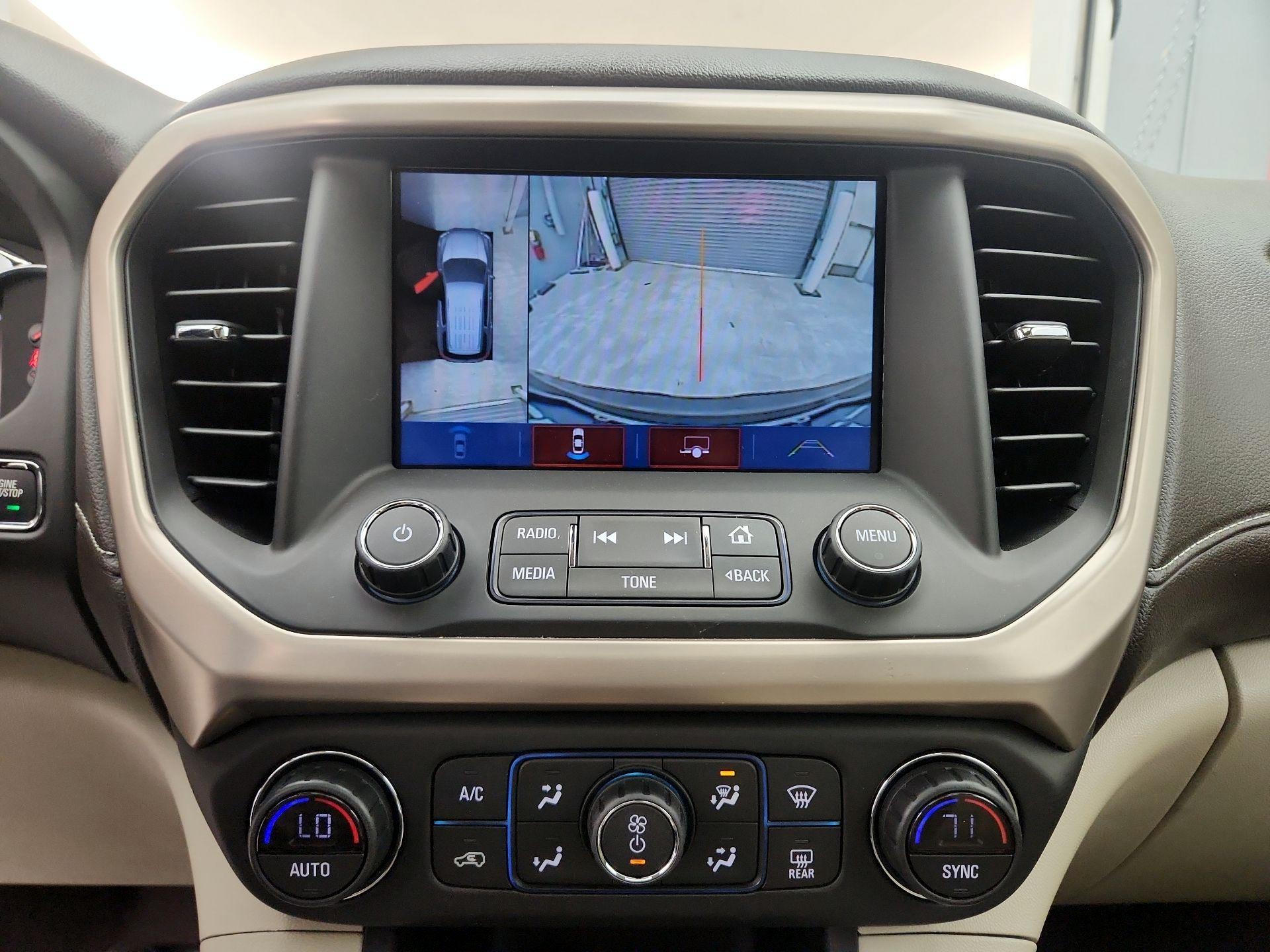 Thumbnail: 2017 GMC Acadia - 15