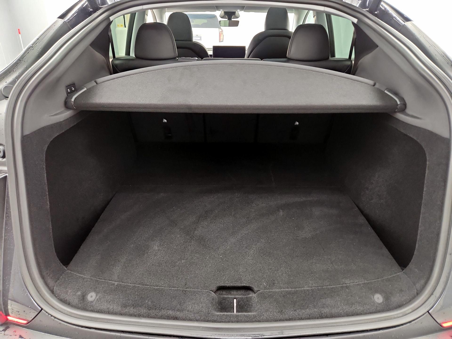 Thumbnail: 2026 Tesla Model Y - 20