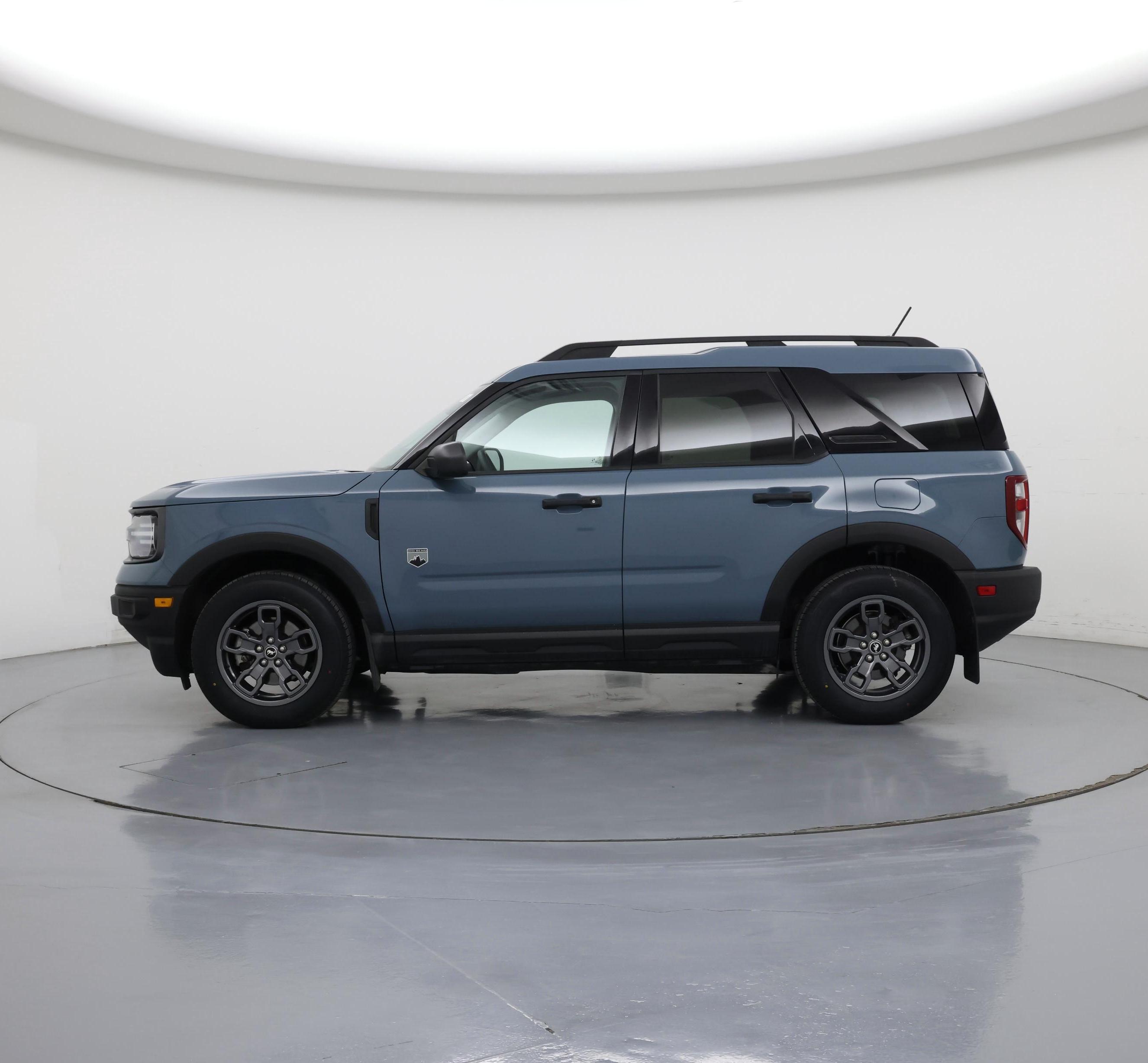 Thumbnail: 2022 Ford Bronco Sport - 3