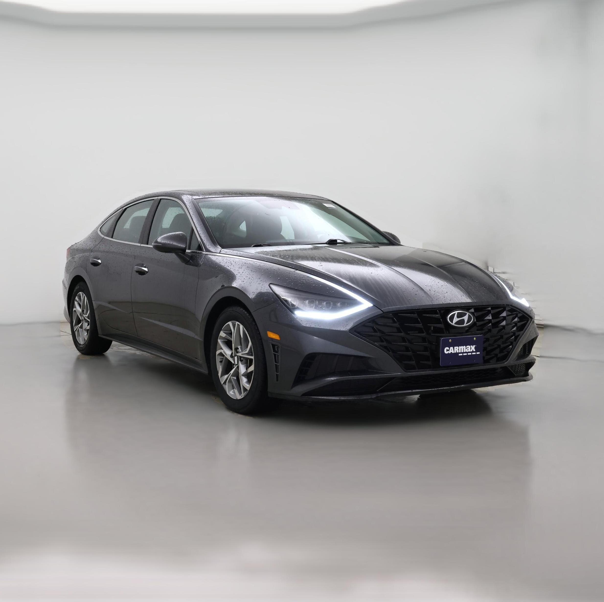 Thumbnail: 2023 Hyundai Sonata - 1