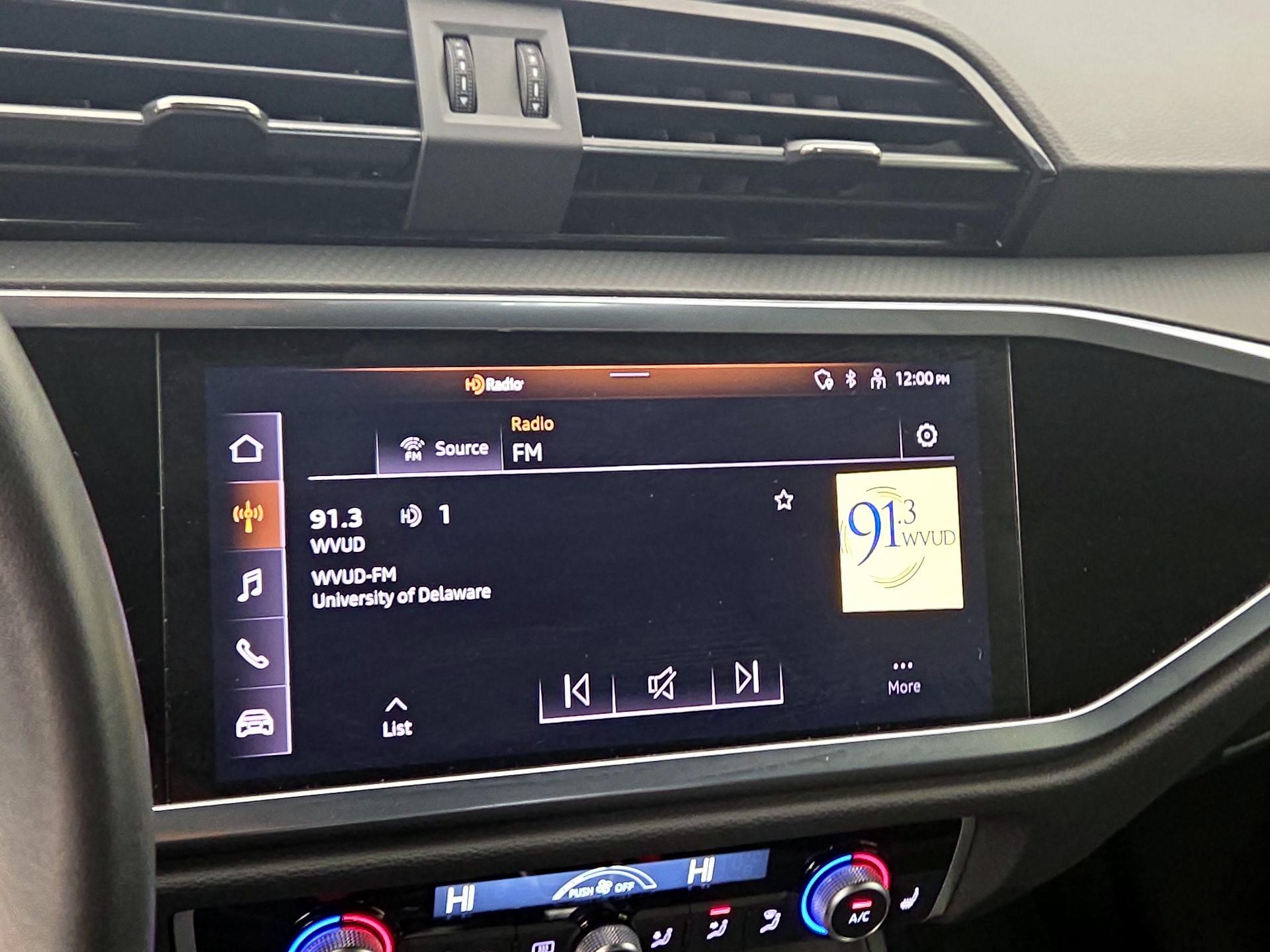 Thumbnail: 2023 Audi Q3 - 14