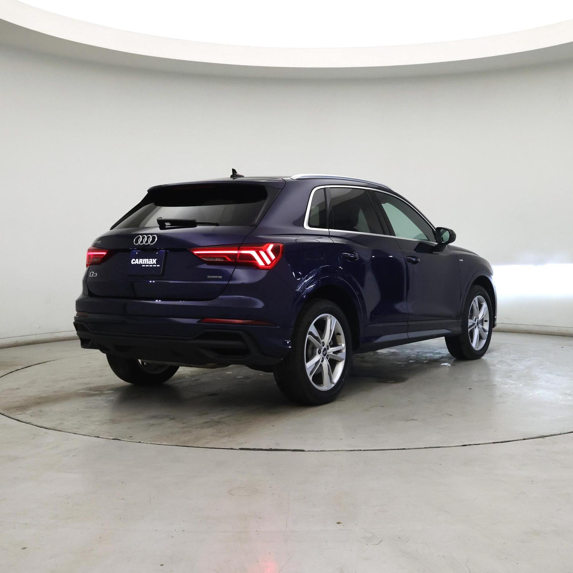 Thumbnail: 2023 Audi Q3 - 8