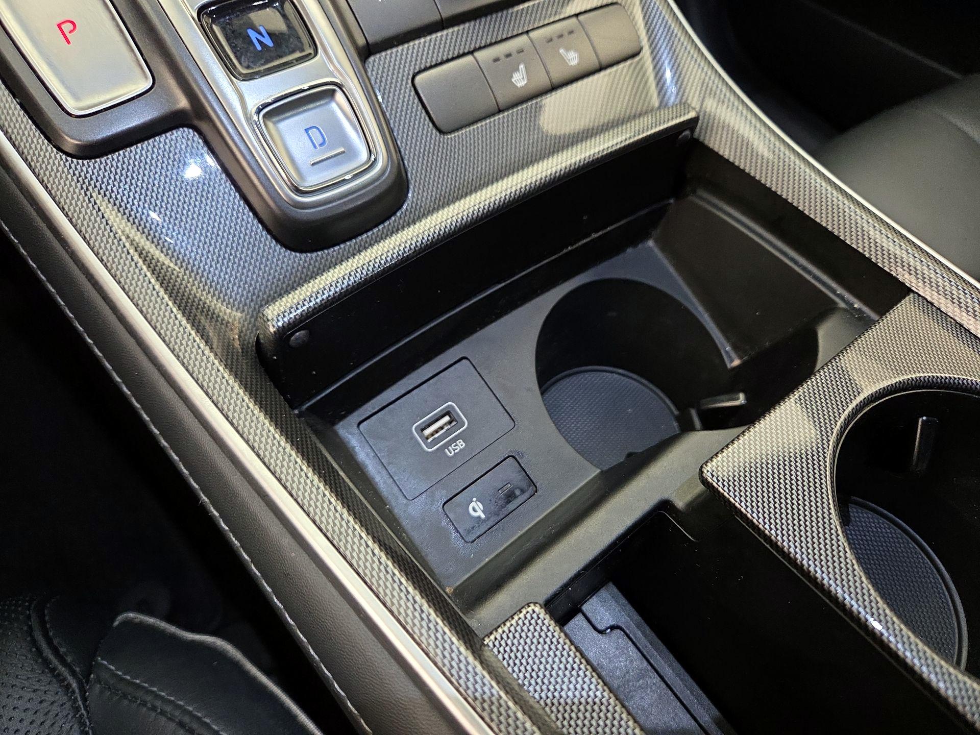 Thumbnail: 2022 Hyundai Santa Fe - 18