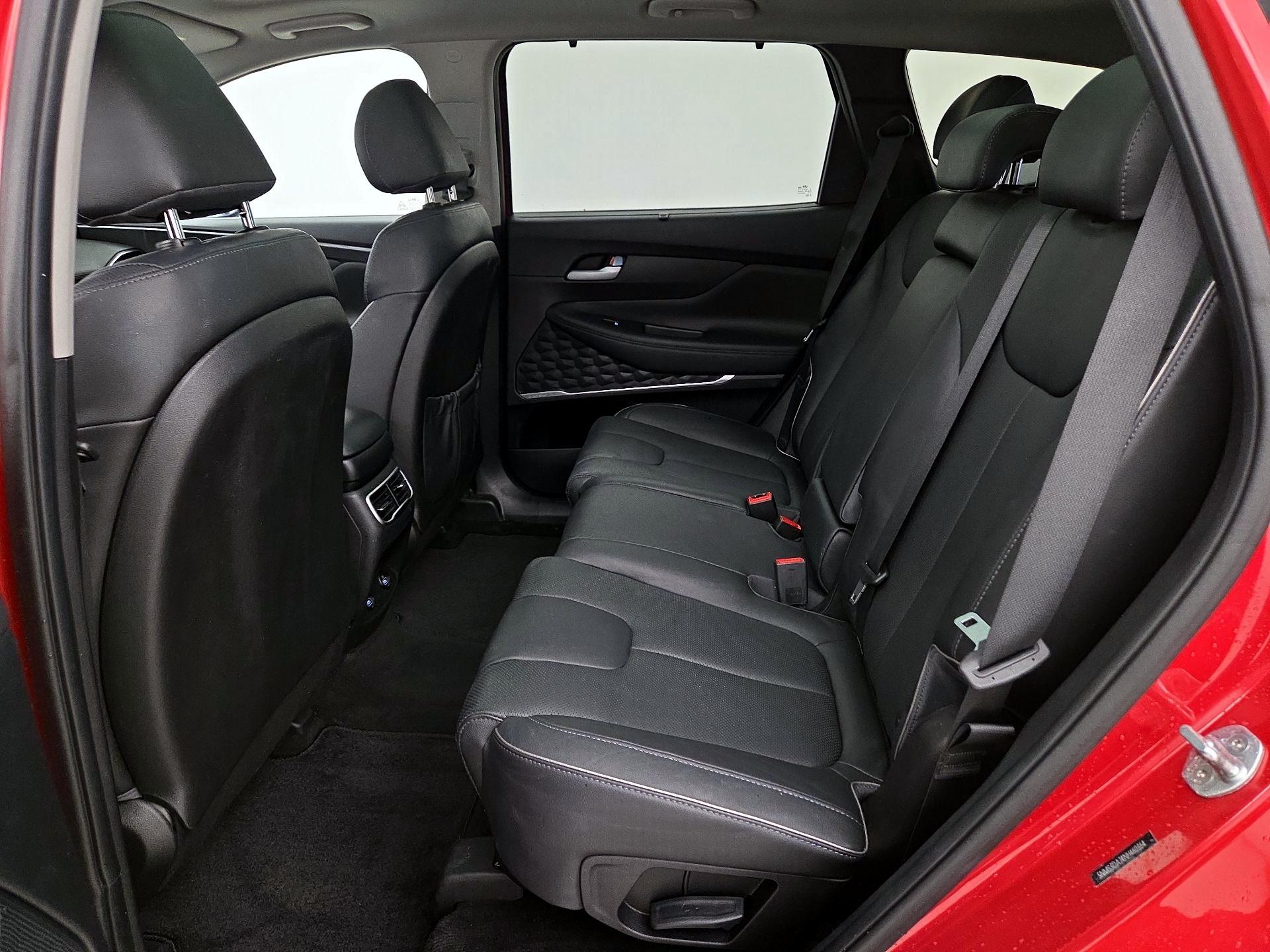 Thumbnail: 2022 Hyundai Santa Fe - 20