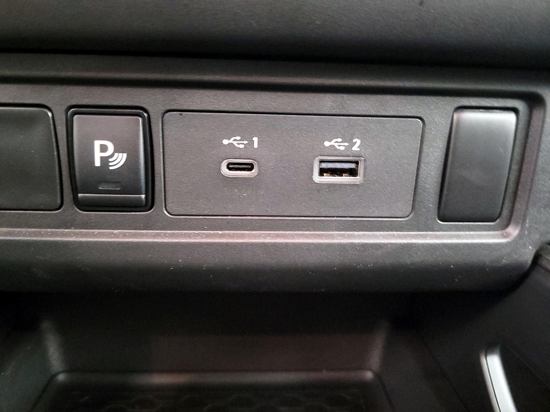 Thumbnail: 2025 Nissan Frontier - 18