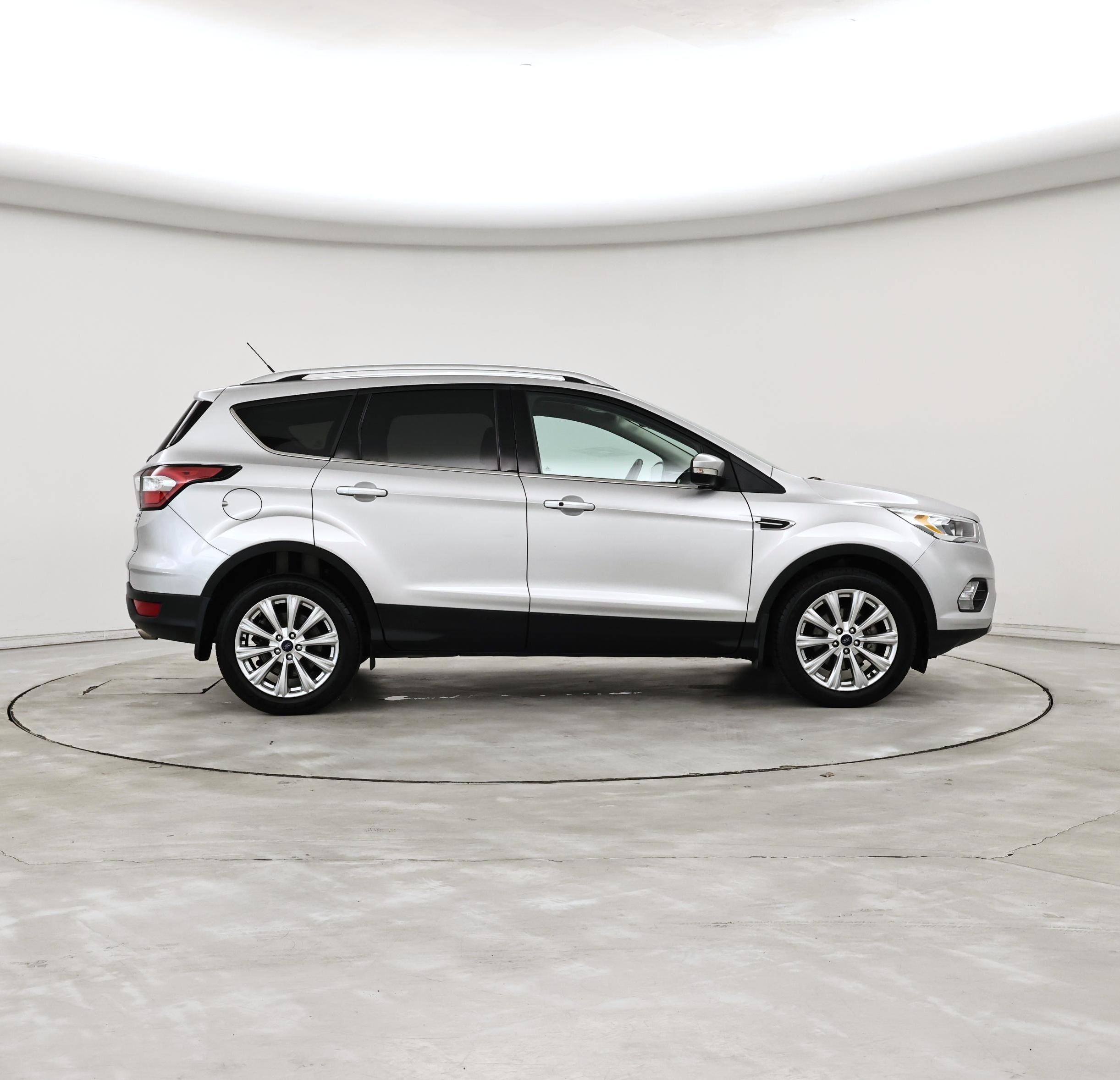 Thumbnail: 2017 Ford Escape - 7