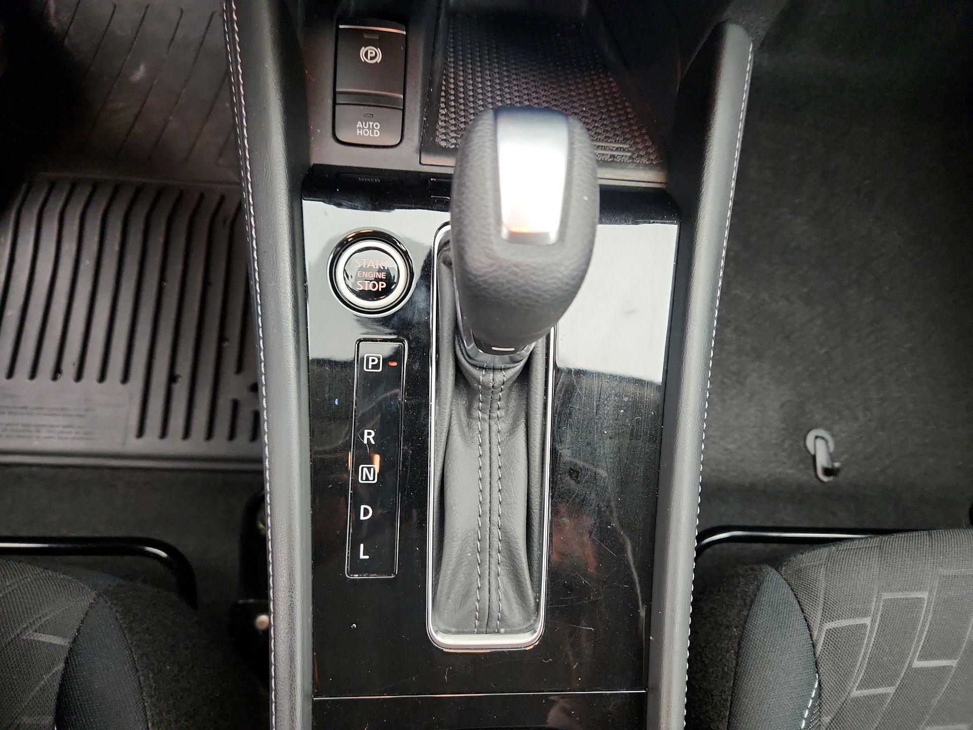 Thumbnail: 2024 Nissan Kicks - 16