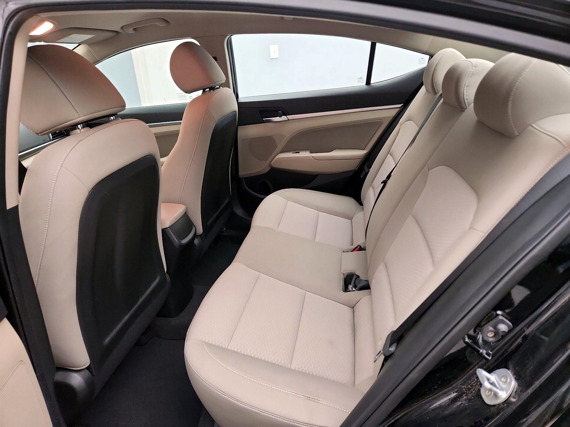 Thumbnail: 2020 Hyundai Elantra - 19