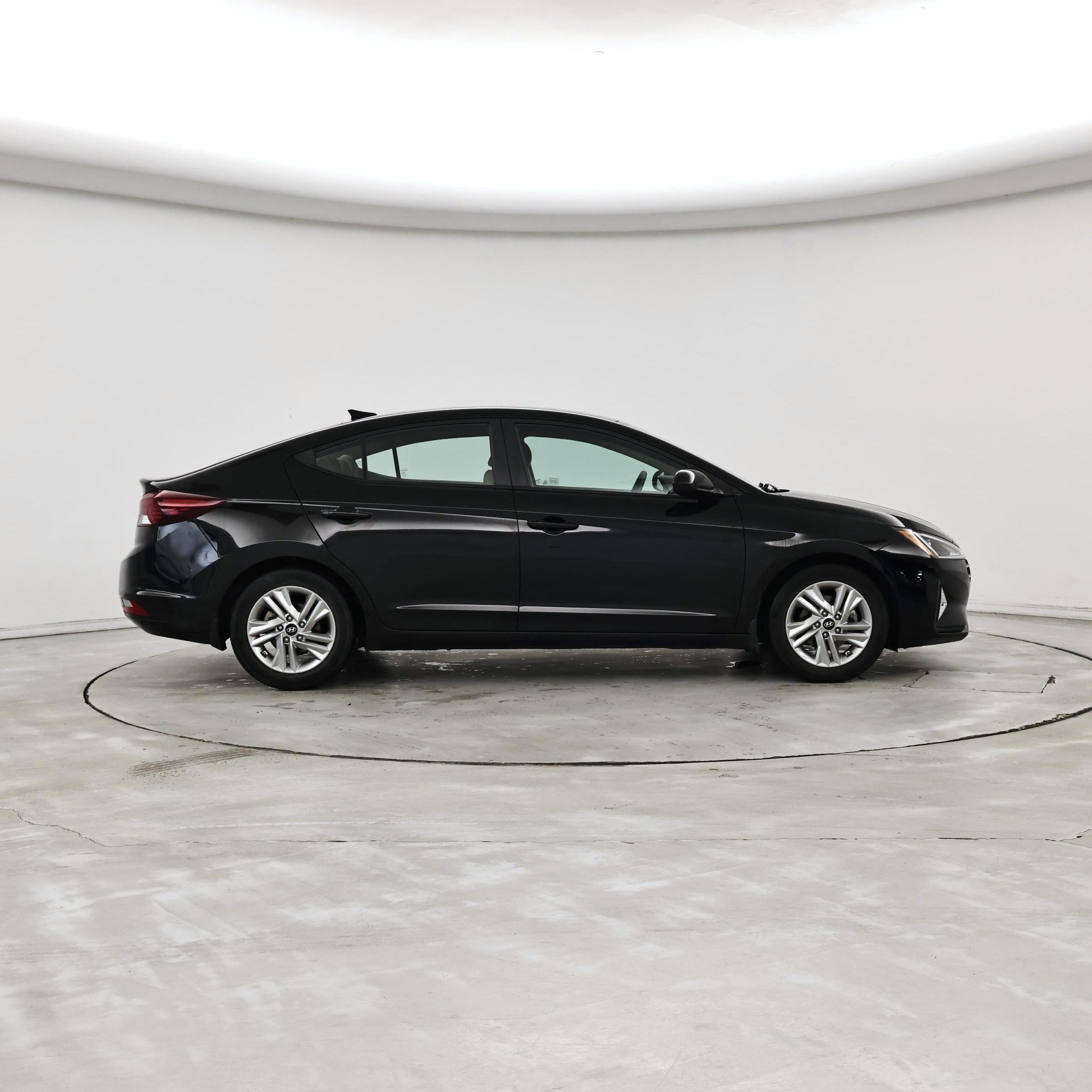 Thumbnail: 2020 Hyundai Elantra - 7