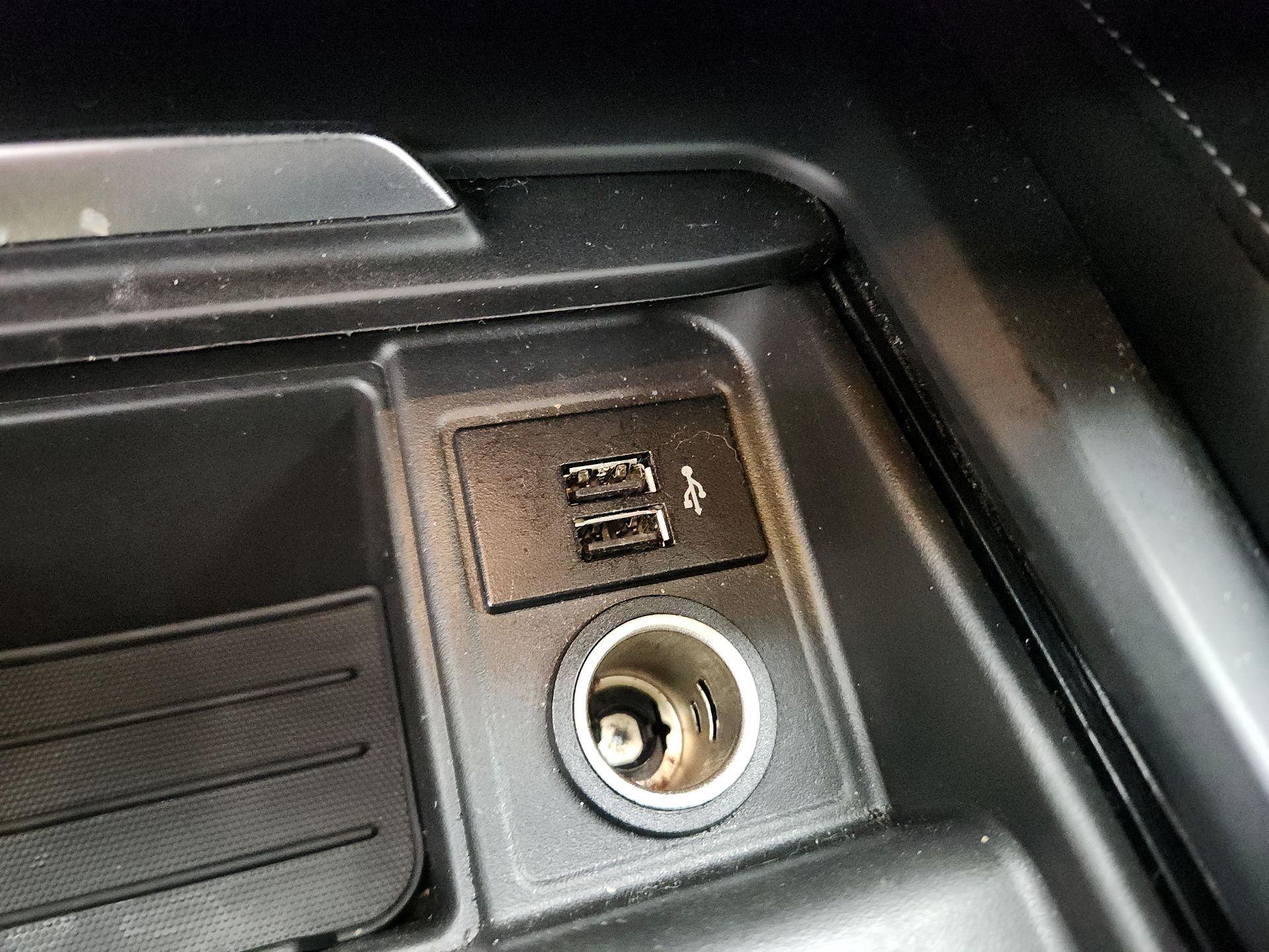 Thumbnail: 2019 INFINITI QX50 - 18