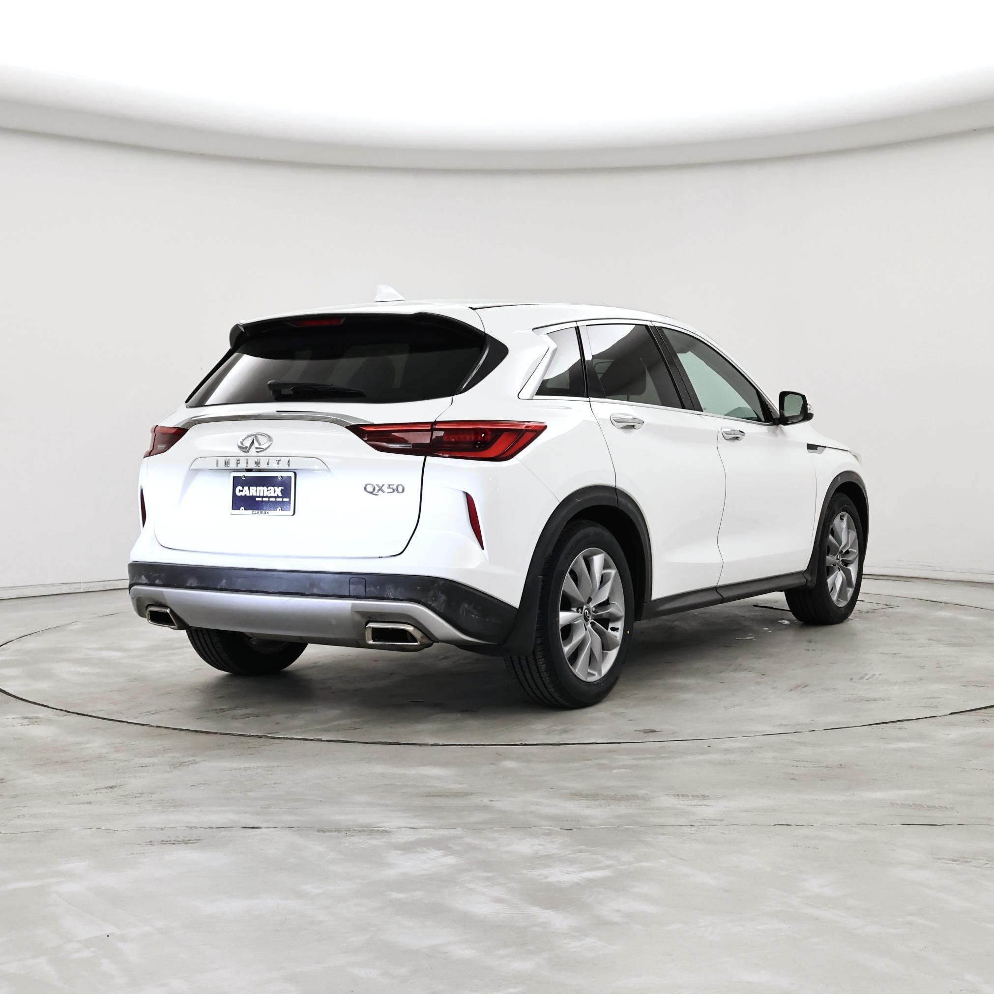 Thumbnail: 2019 INFINITI QX50 - 8