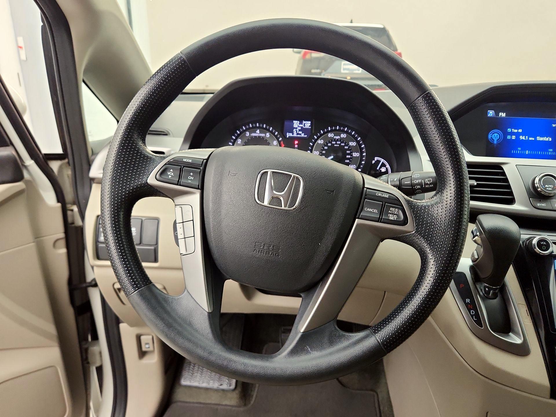 Thumbnail: 2016 Honda Odyssey - 10